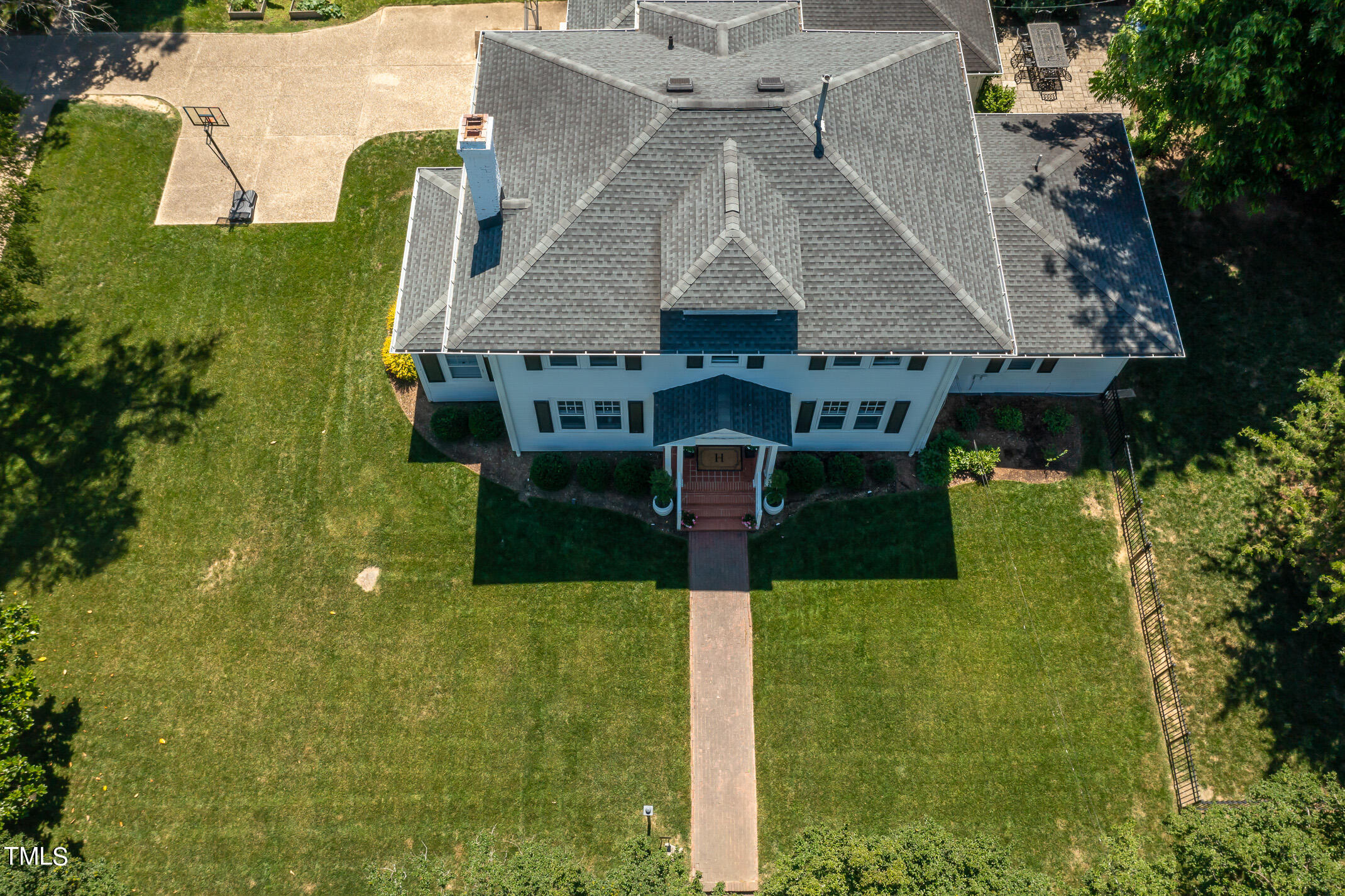 1112 Mordecai Drive