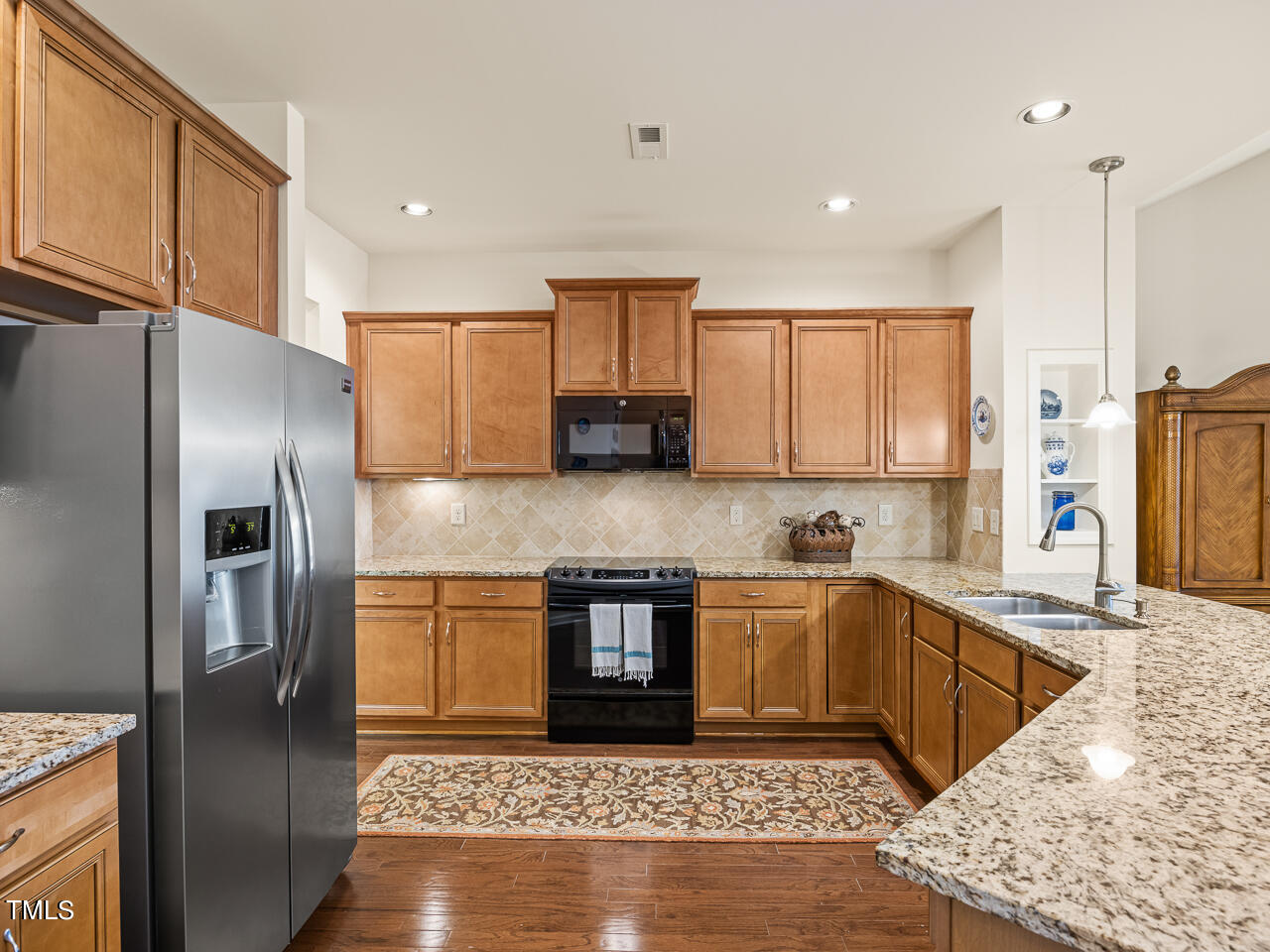 4611 Teal Crest Court