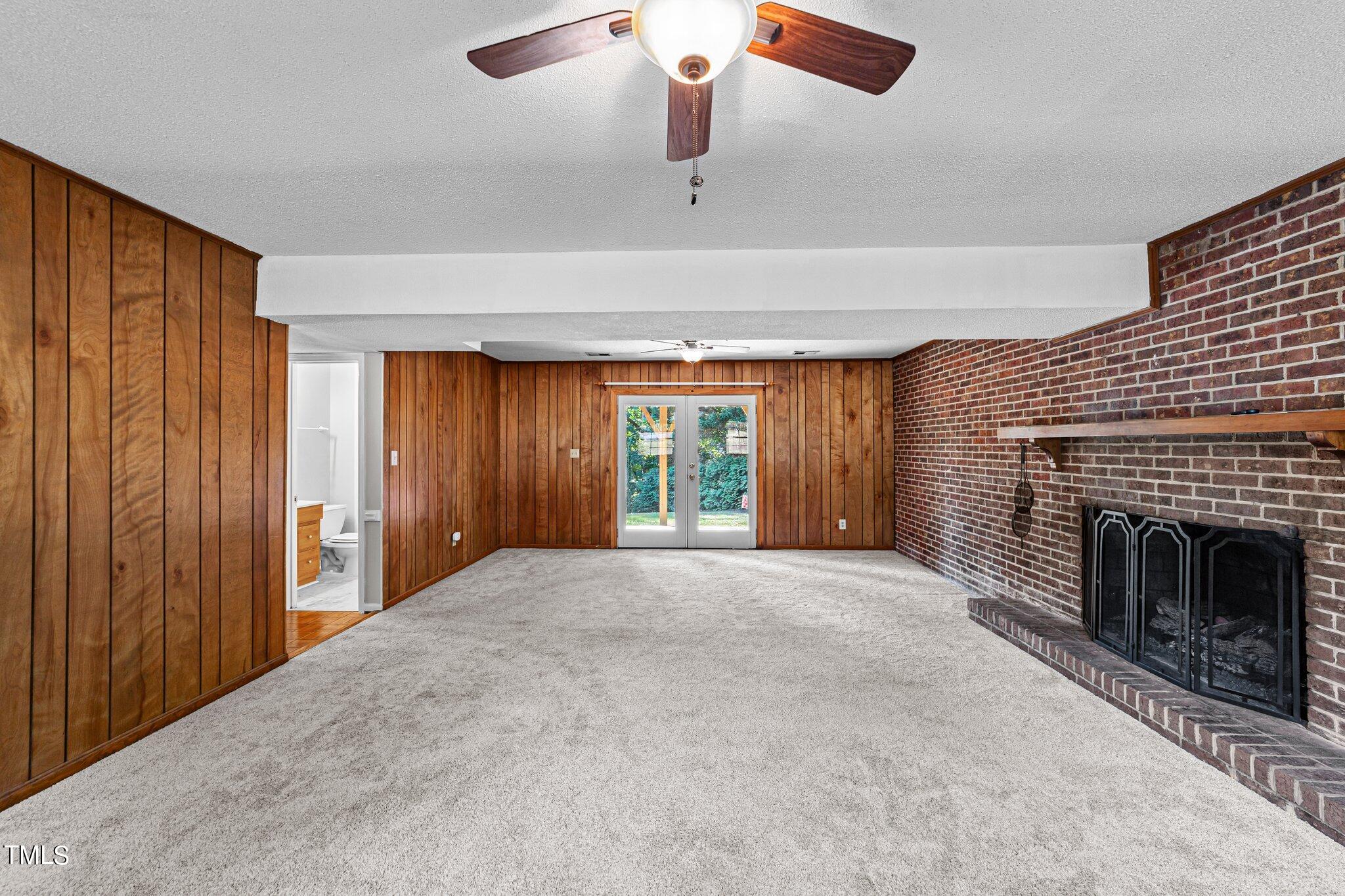1037 Sturdivant Drive
