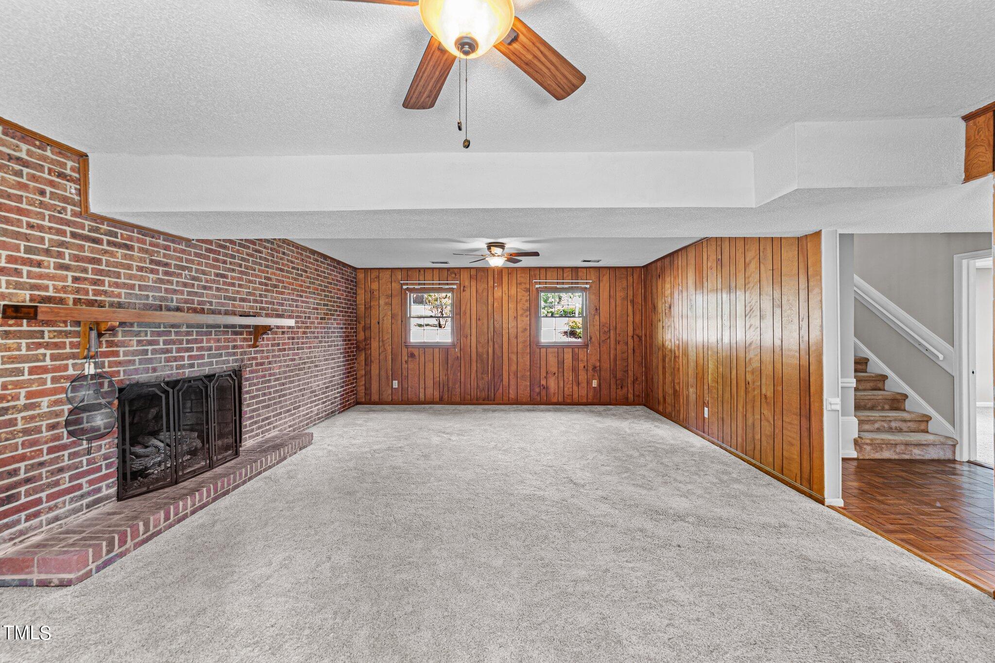 1037 Sturdivant Drive