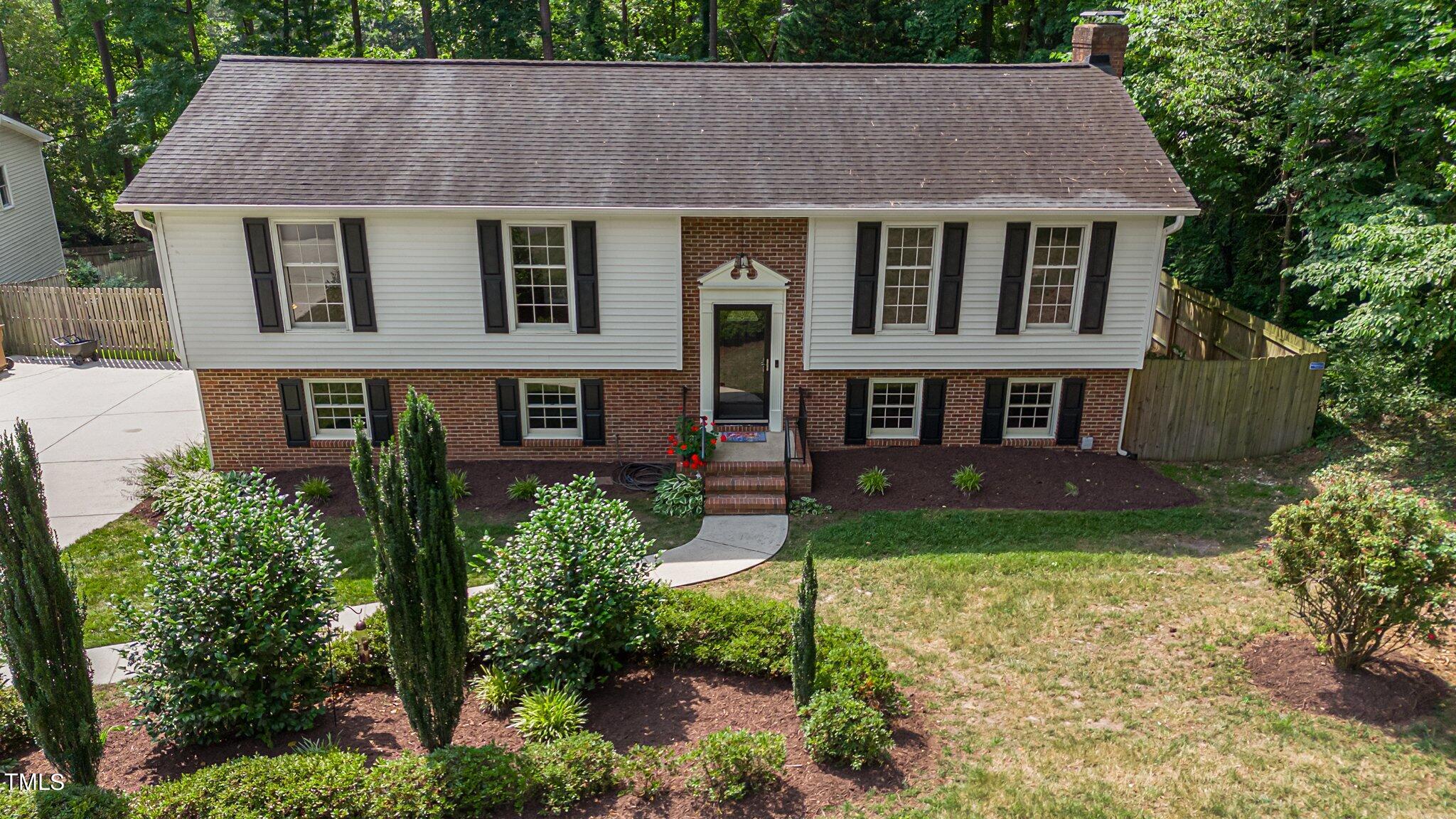 1037 Sturdivant Drive