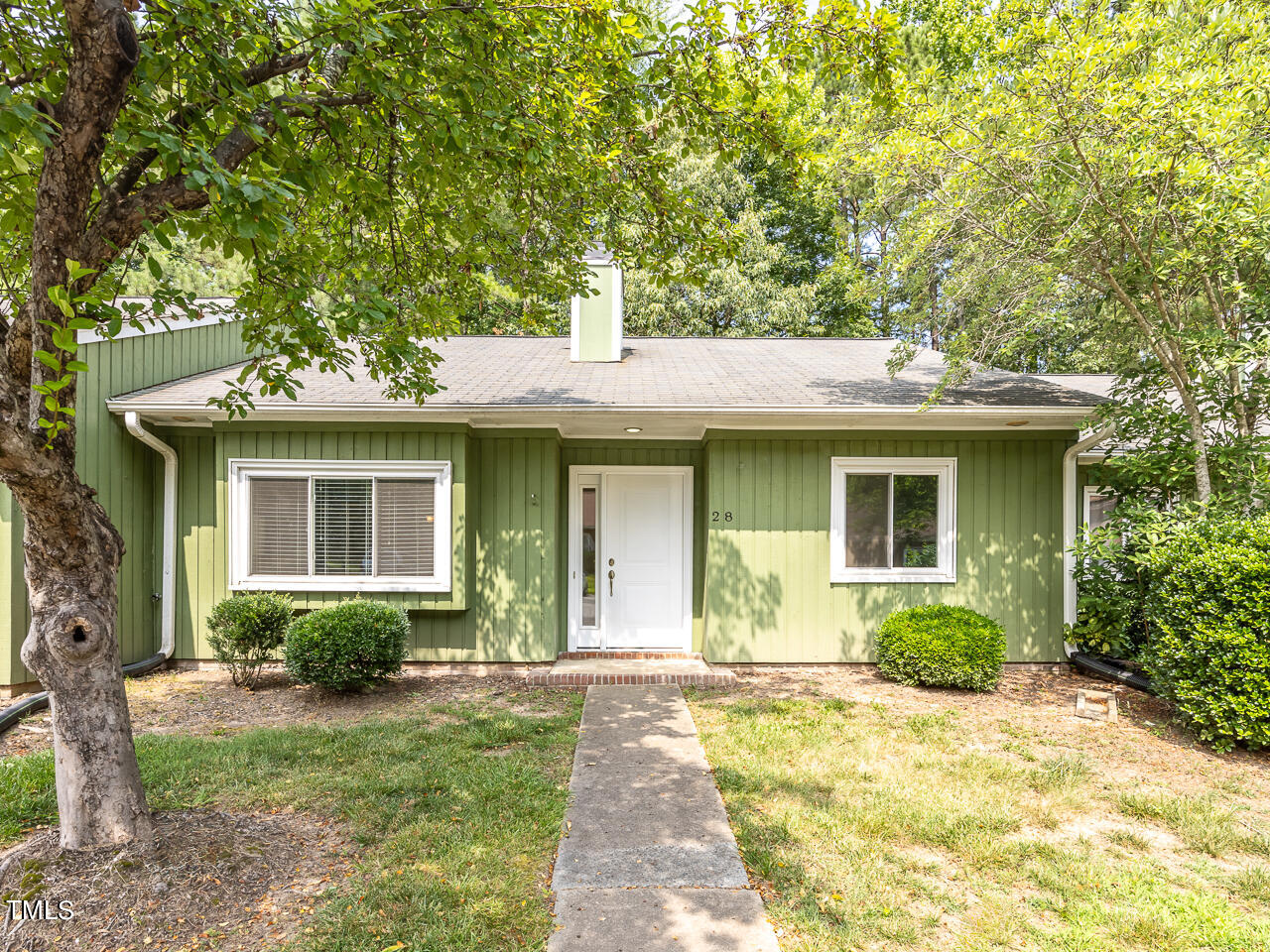 28 Sunflower Court