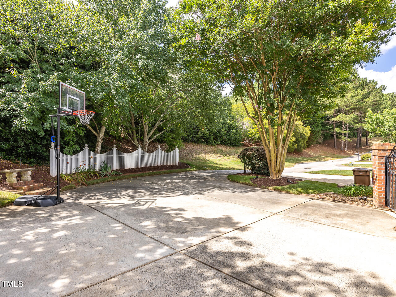 101 Kingsport Road