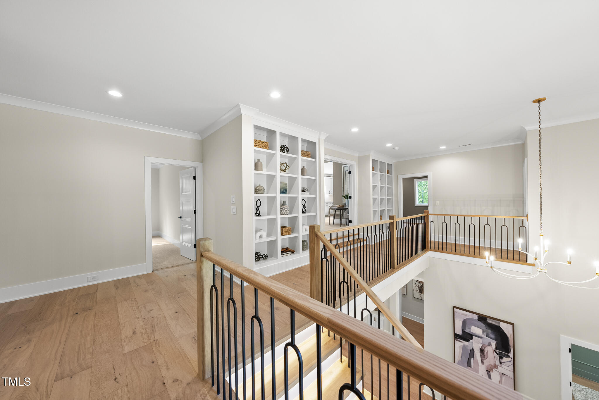 7621 Falls Creek Lane