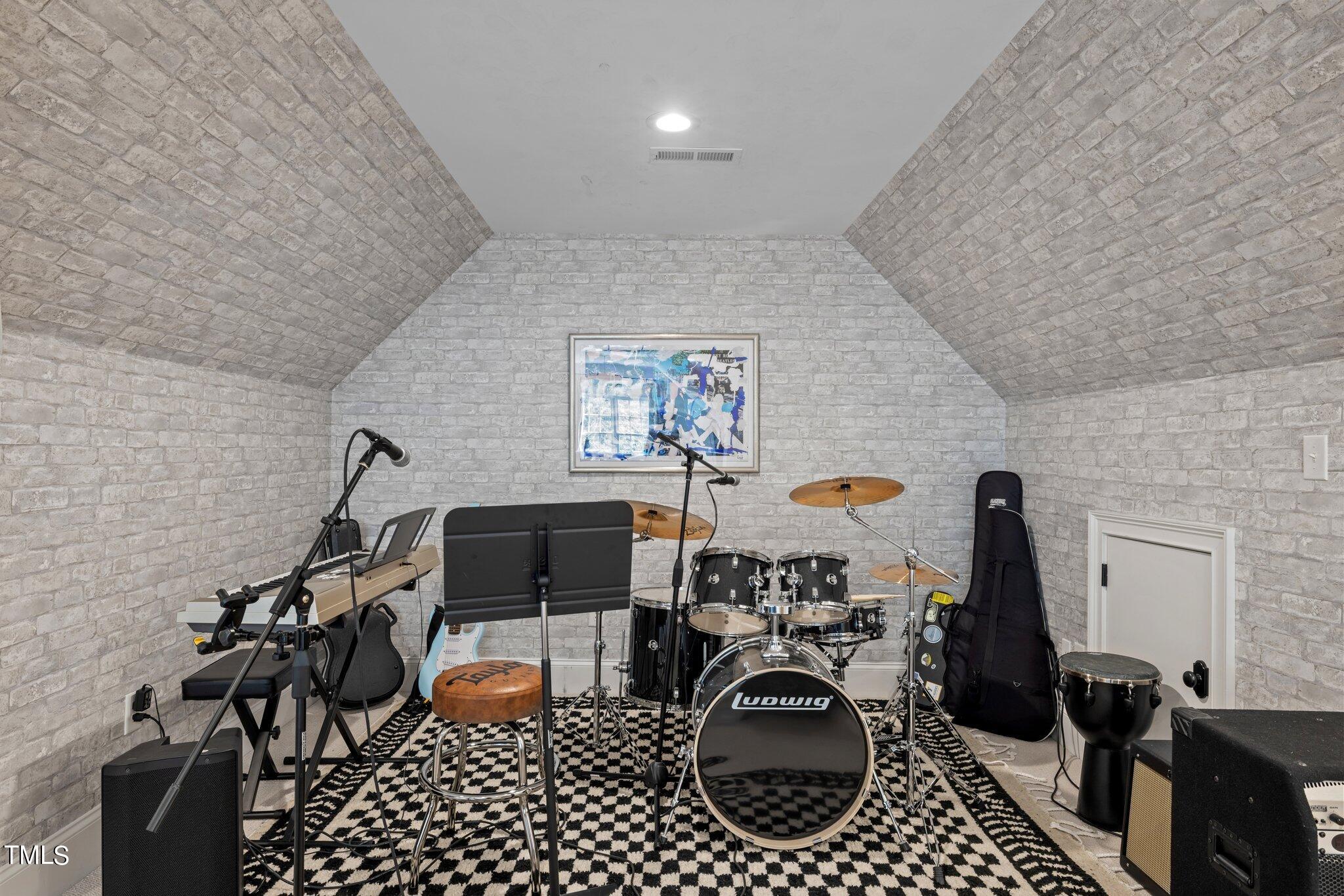 1829 Ridge Road