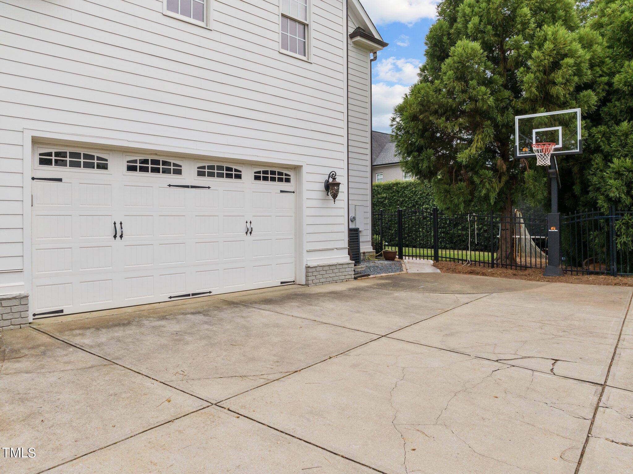 1829 Ridge Road
