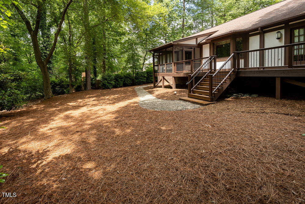 6113 Gainsborough Drive
