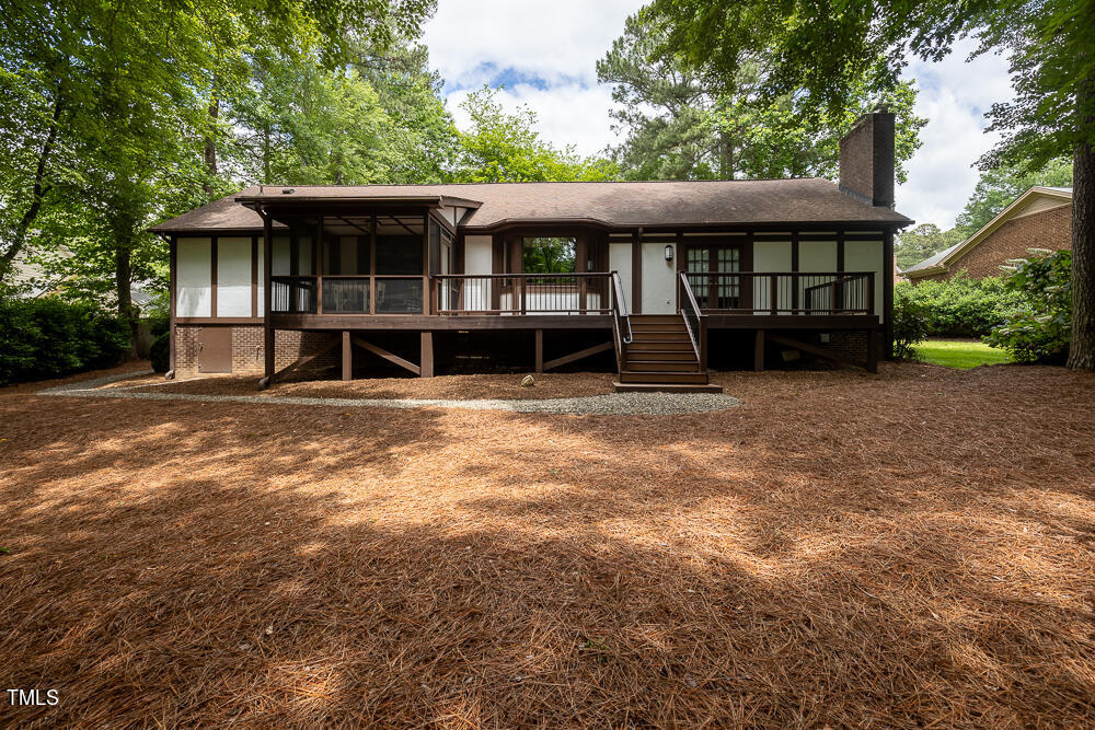 6113 Gainsborough Drive
