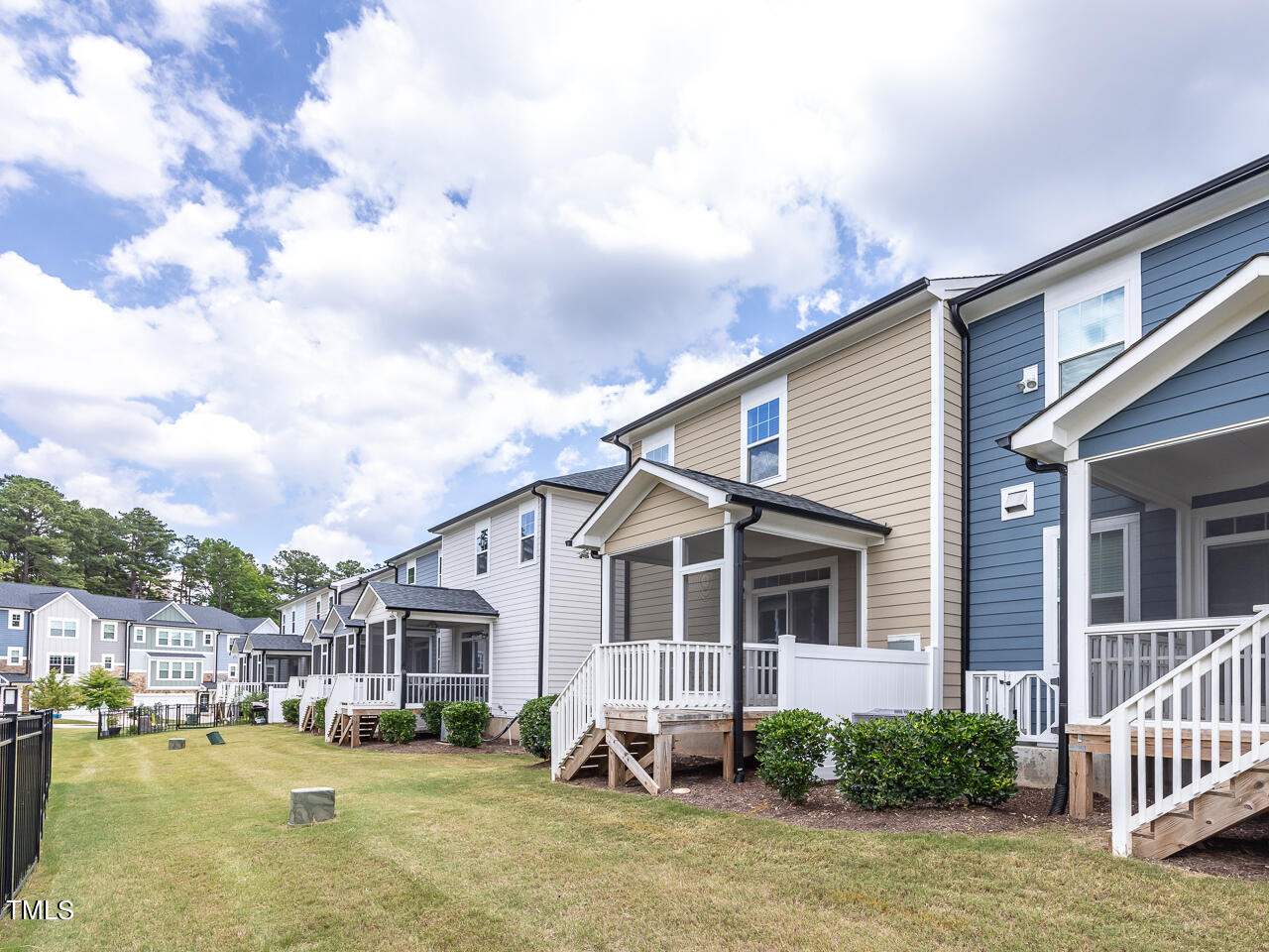 8419 Garnet Rose Lane