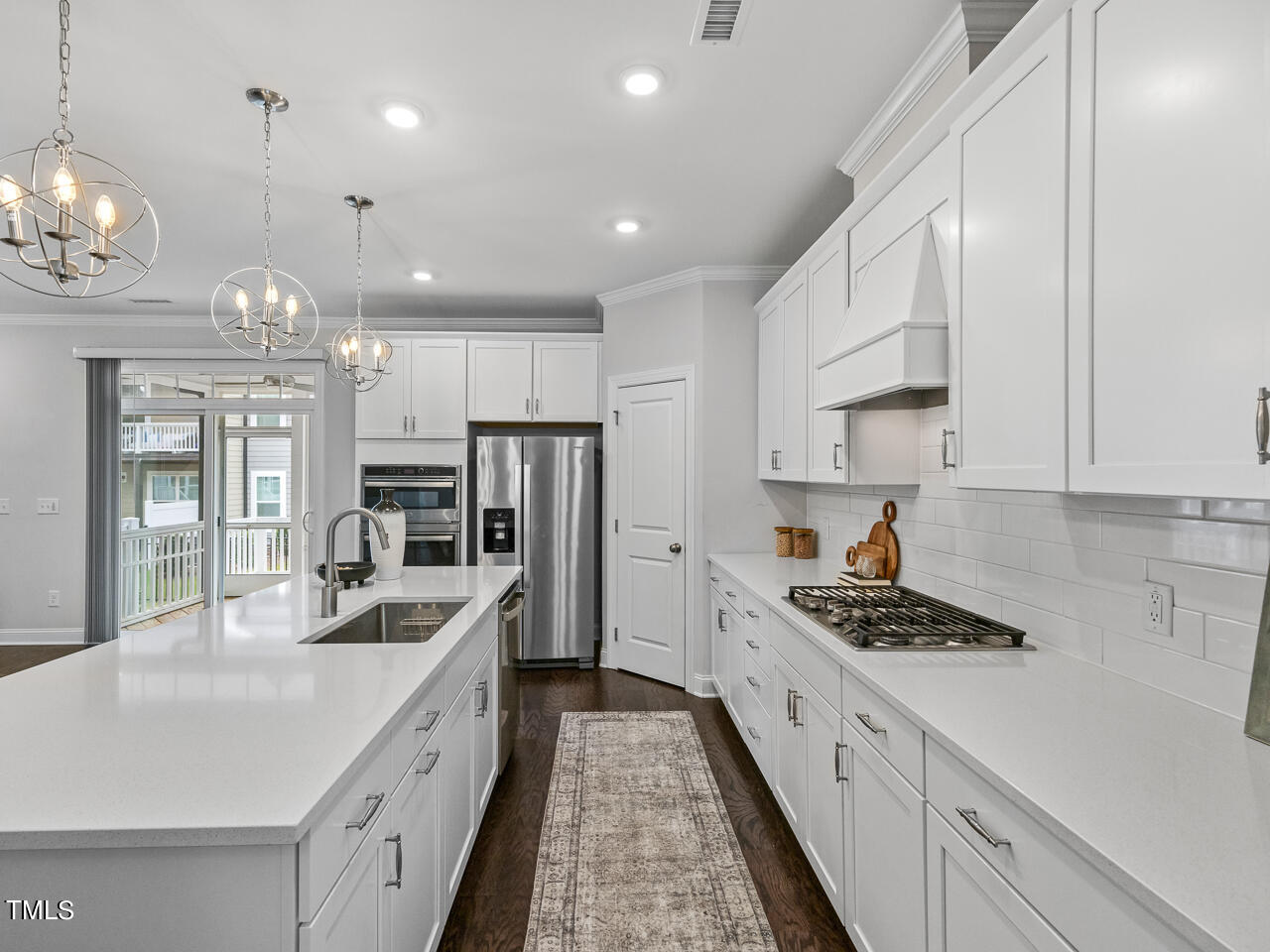 8419 Garnet Rose Lane