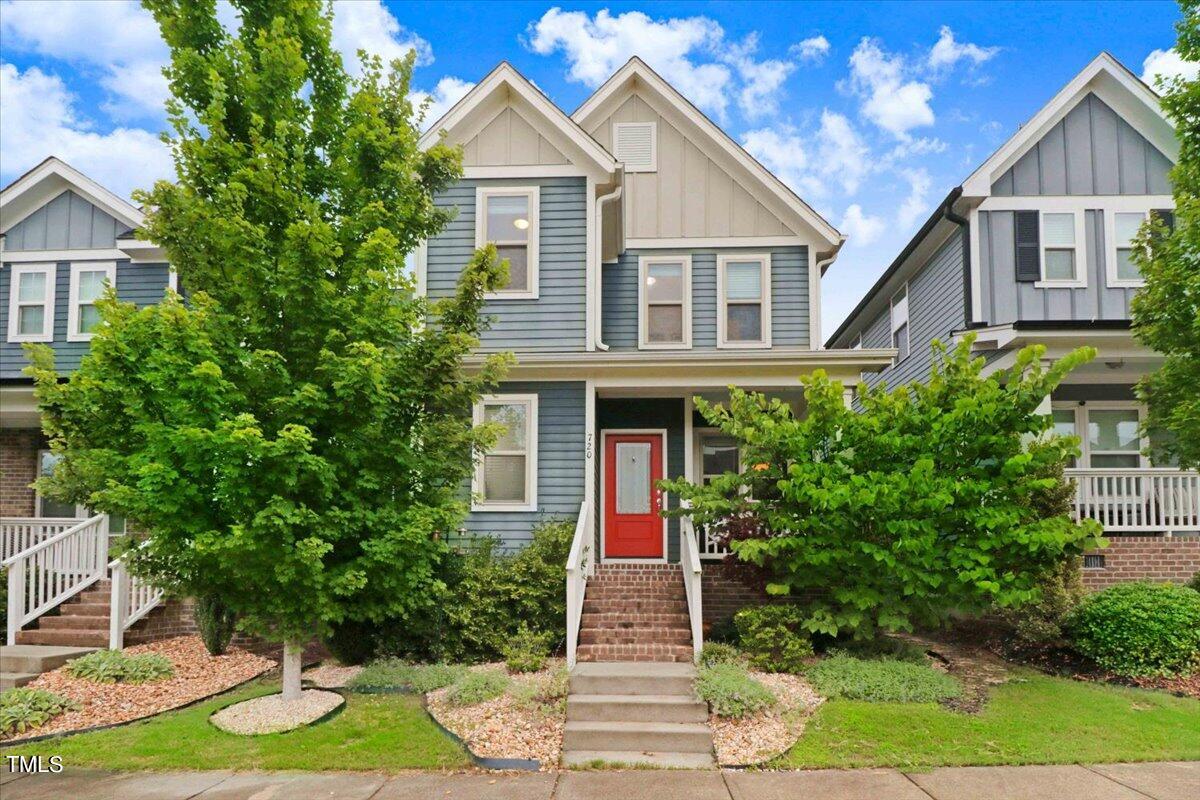 720 Groveview Wynd