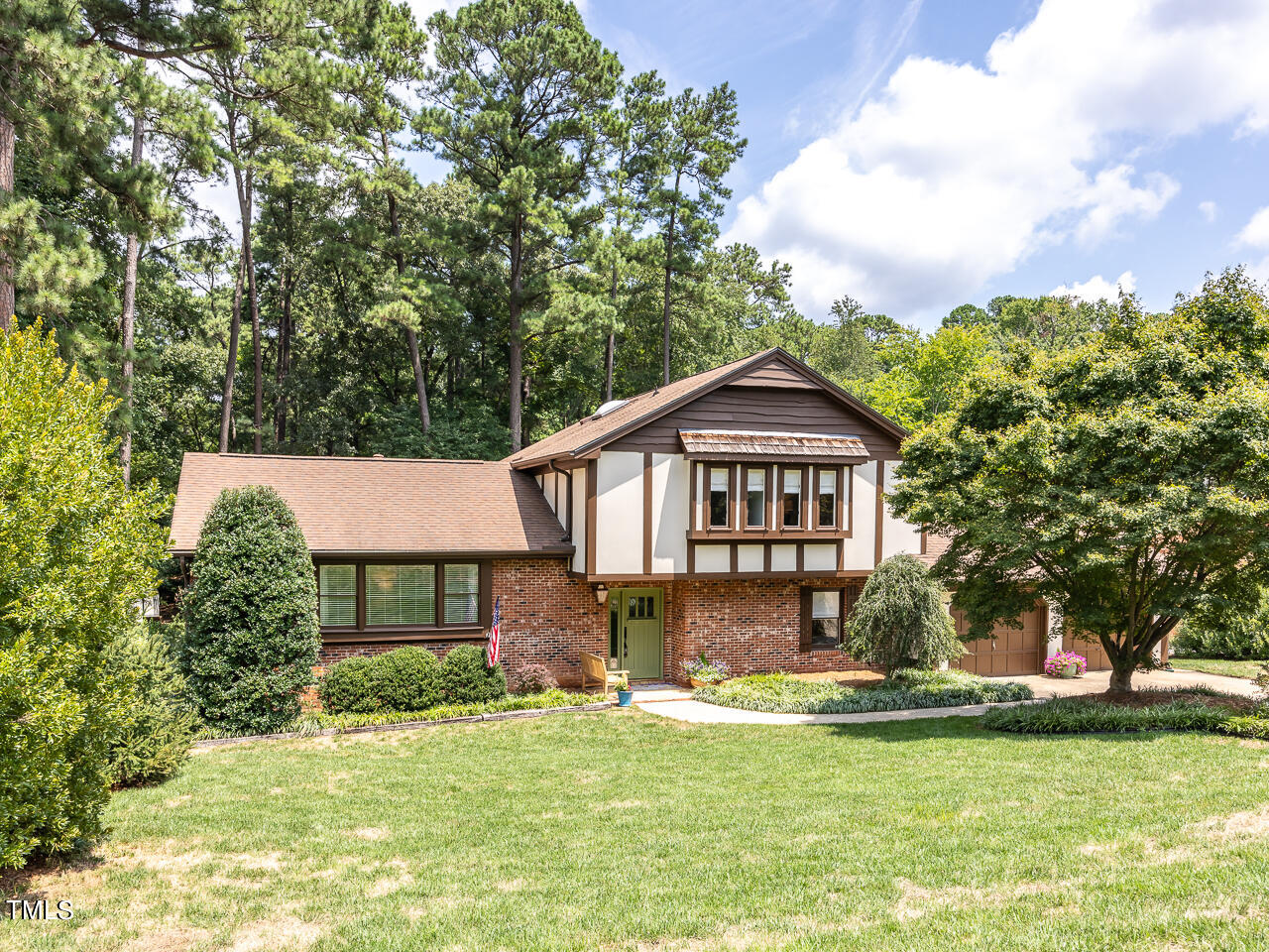3104 Braddock Drive