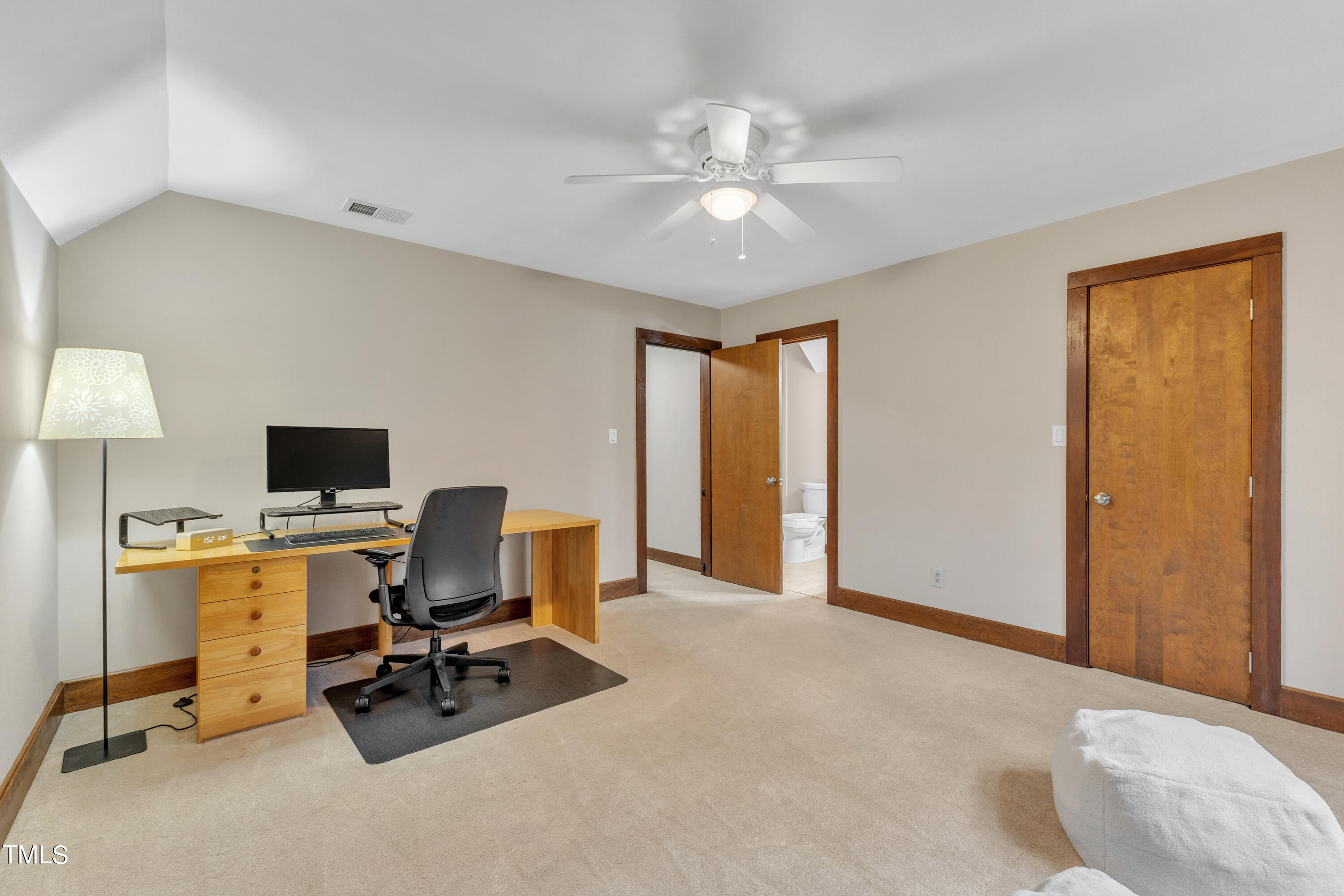 201 Erskine Court