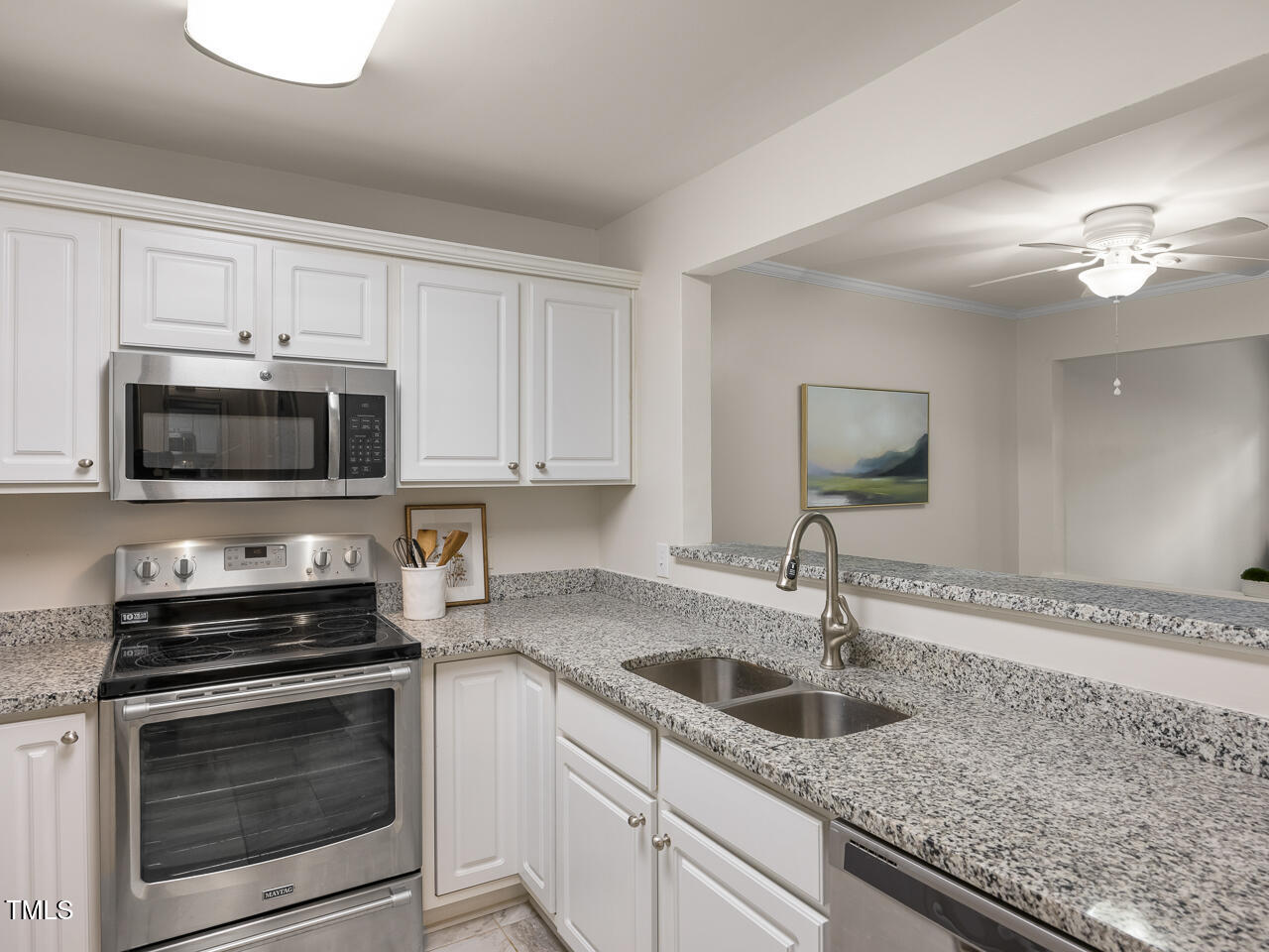 1121 Parkridge Lane # 307