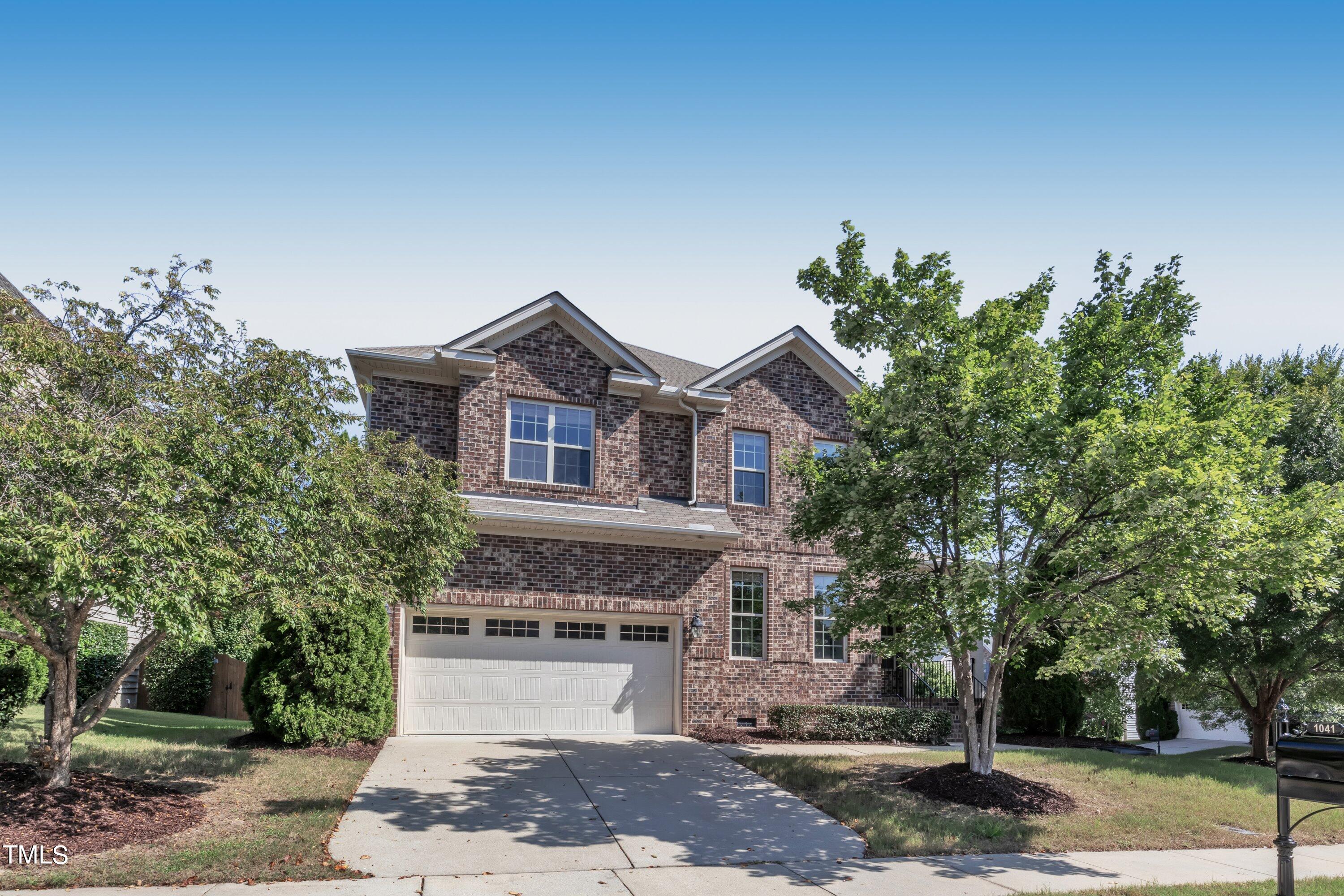 1041 Pueblo Ridge Place