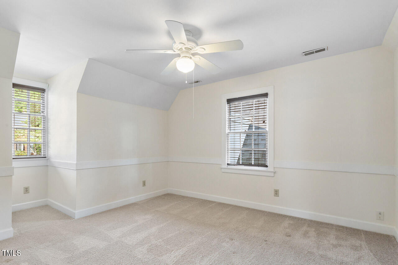 8916 Lindenshire Road