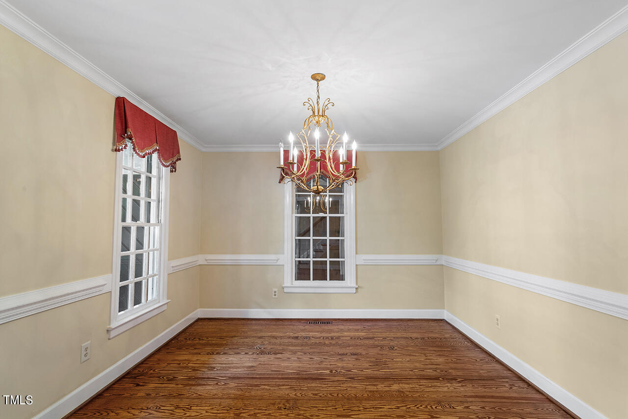 8916 Lindenshire Road