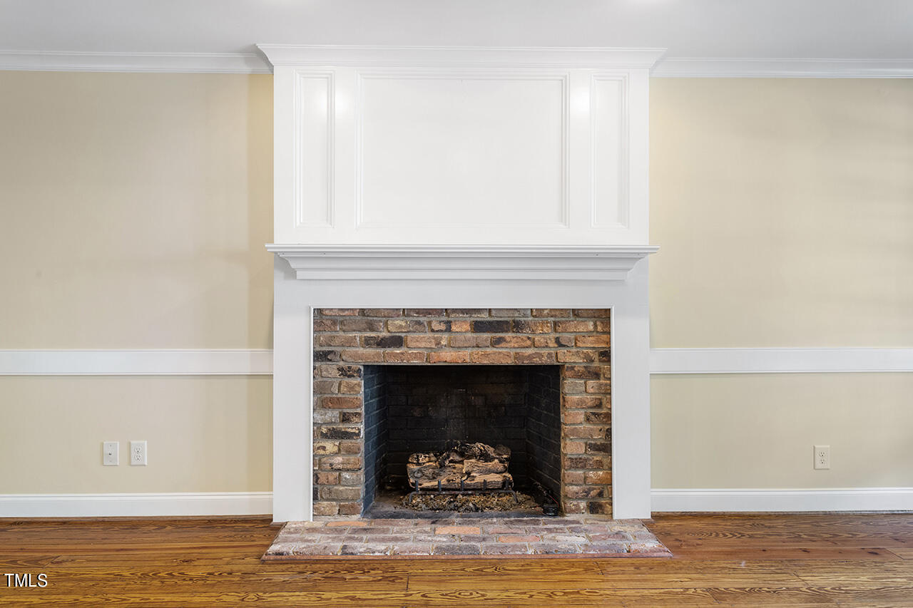 8916 Lindenshire Road