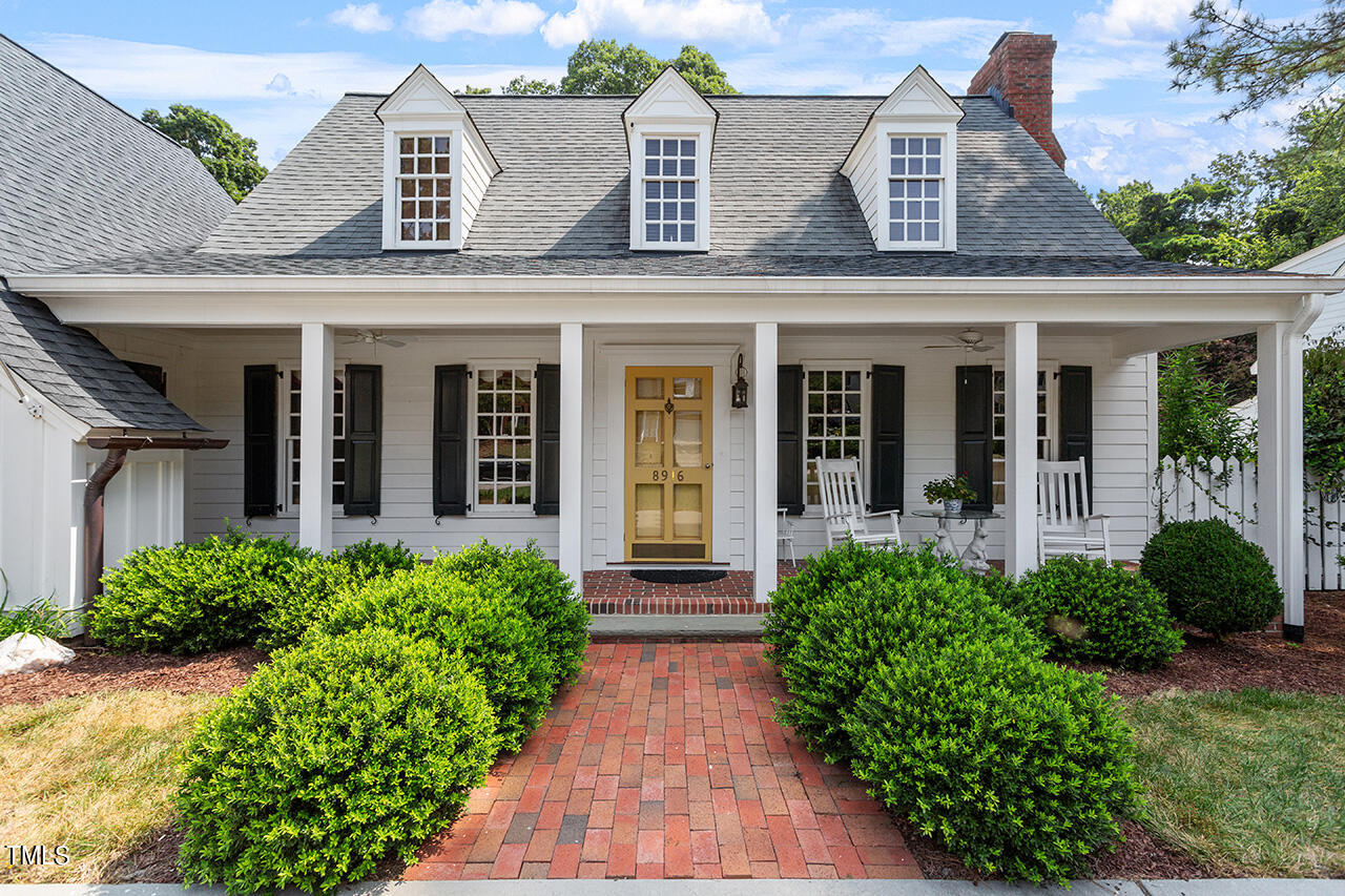 8916 Lindenshire Road