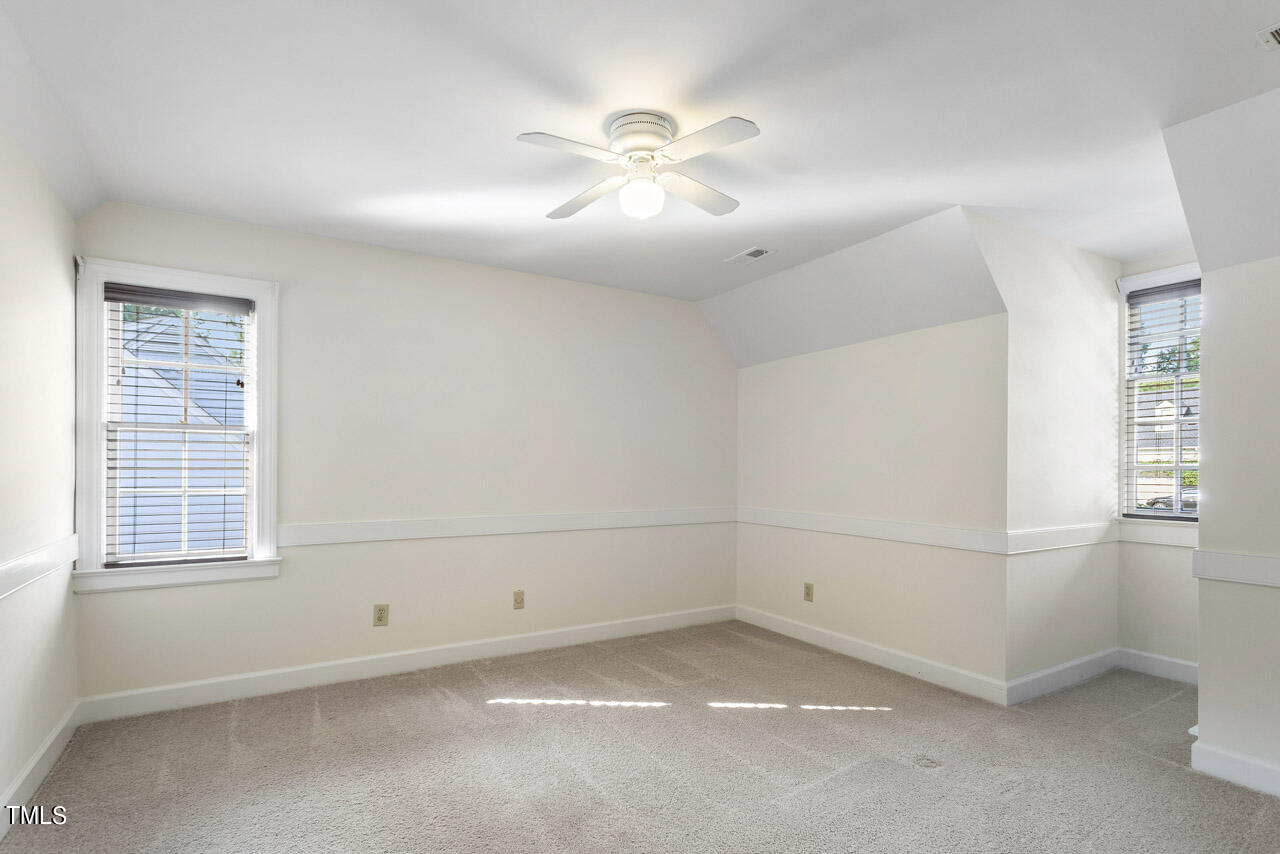 8916 Lindenshire Road