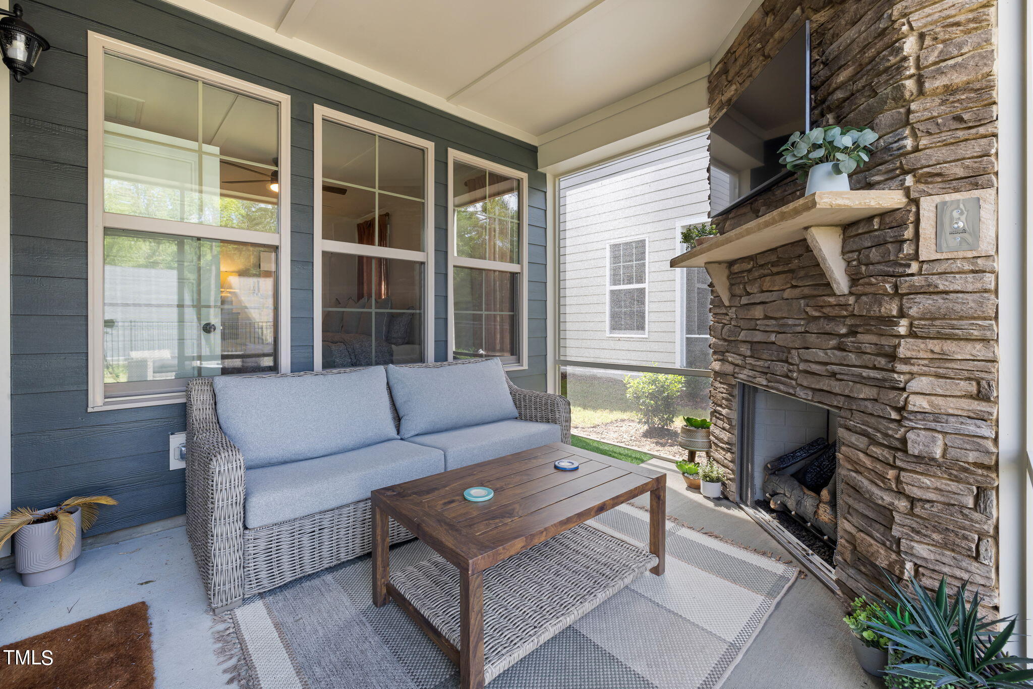 1110 Greatland Road