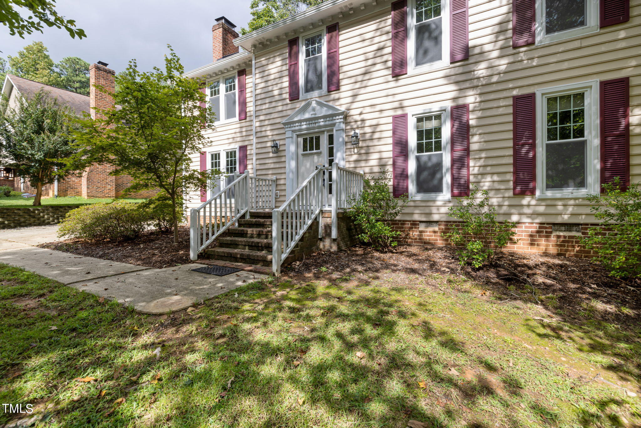 1112 Ashford Lane