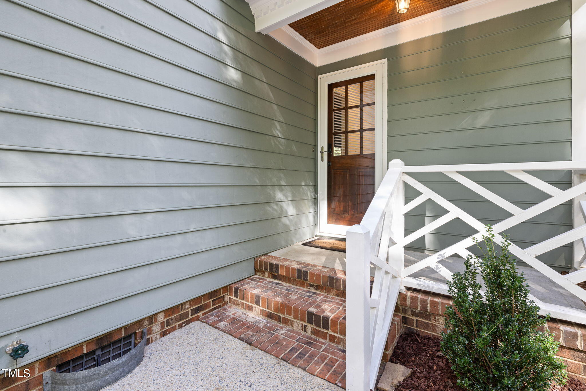 112 Donna Place