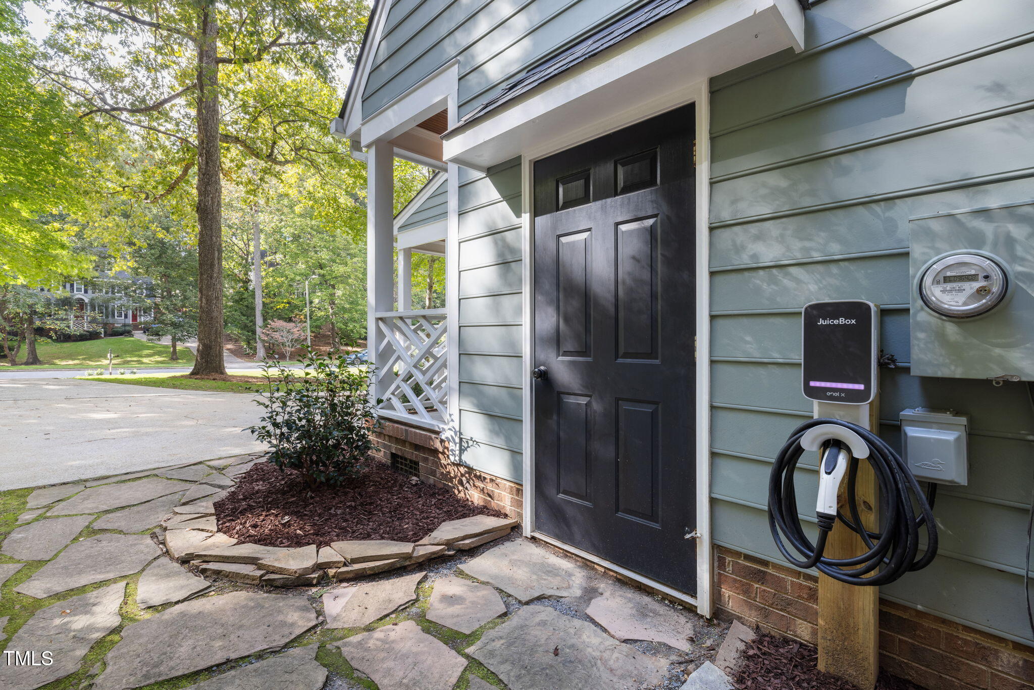 112 Donna Place