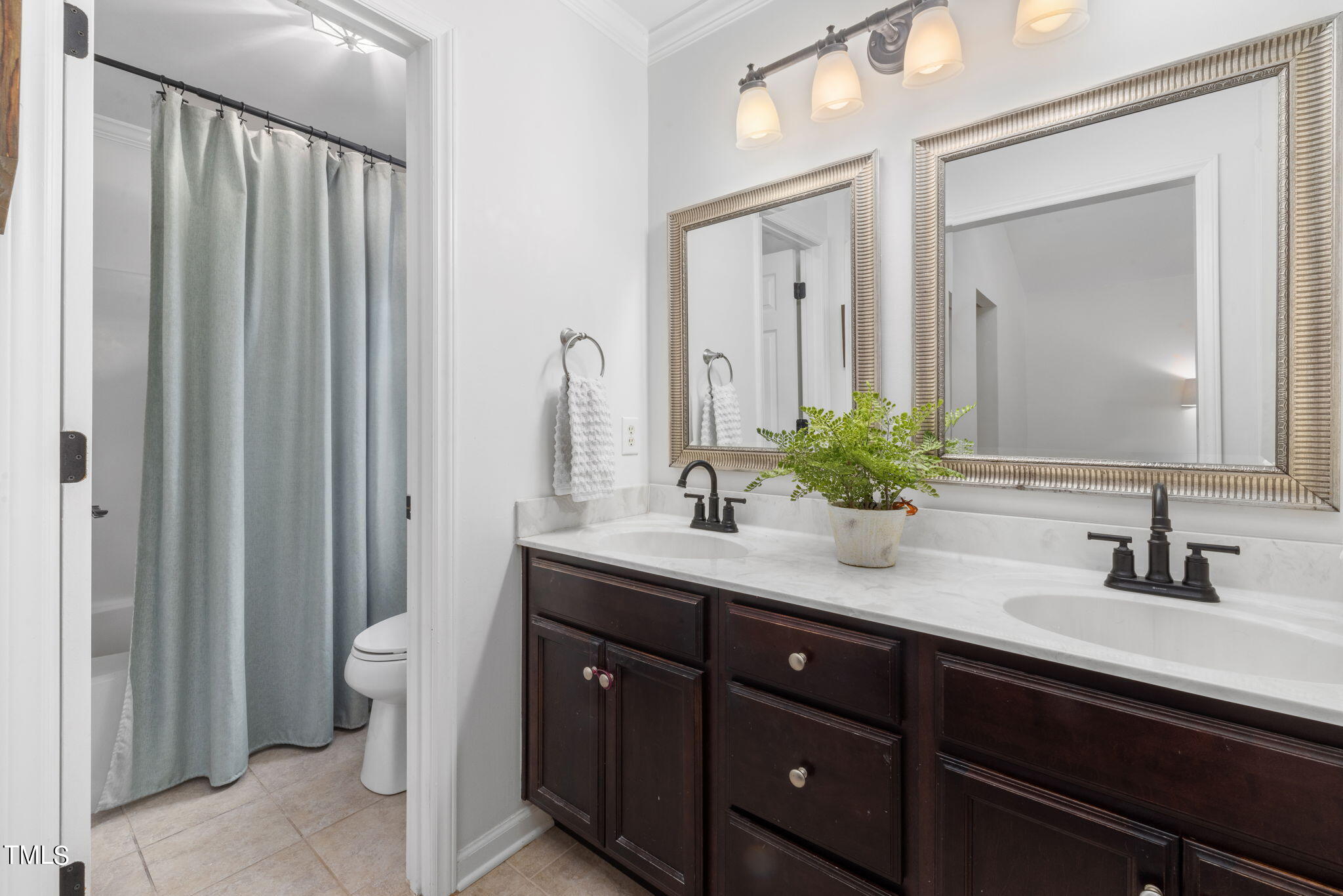 2816 Tryon Pines Drive