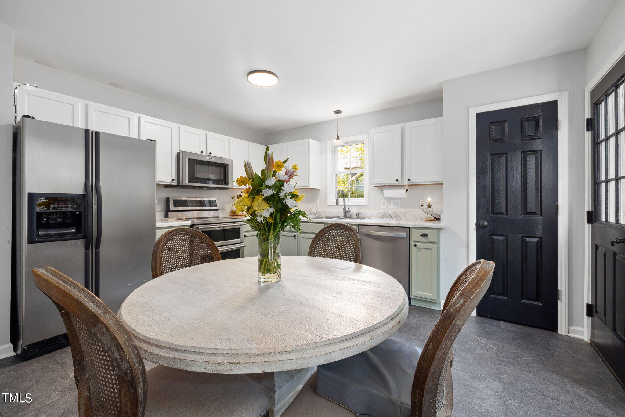 2816 Tryon Pines Drive
