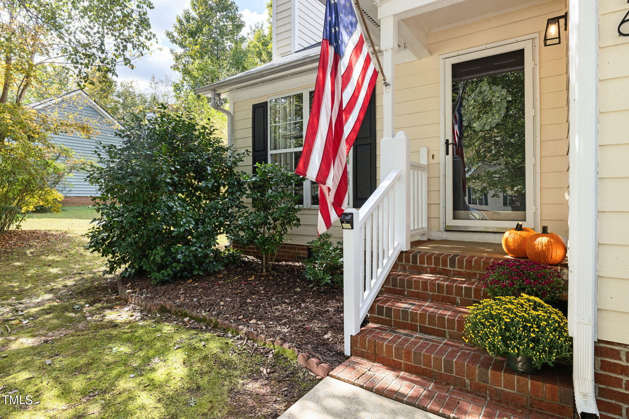 2816 Tryon Pines Drive