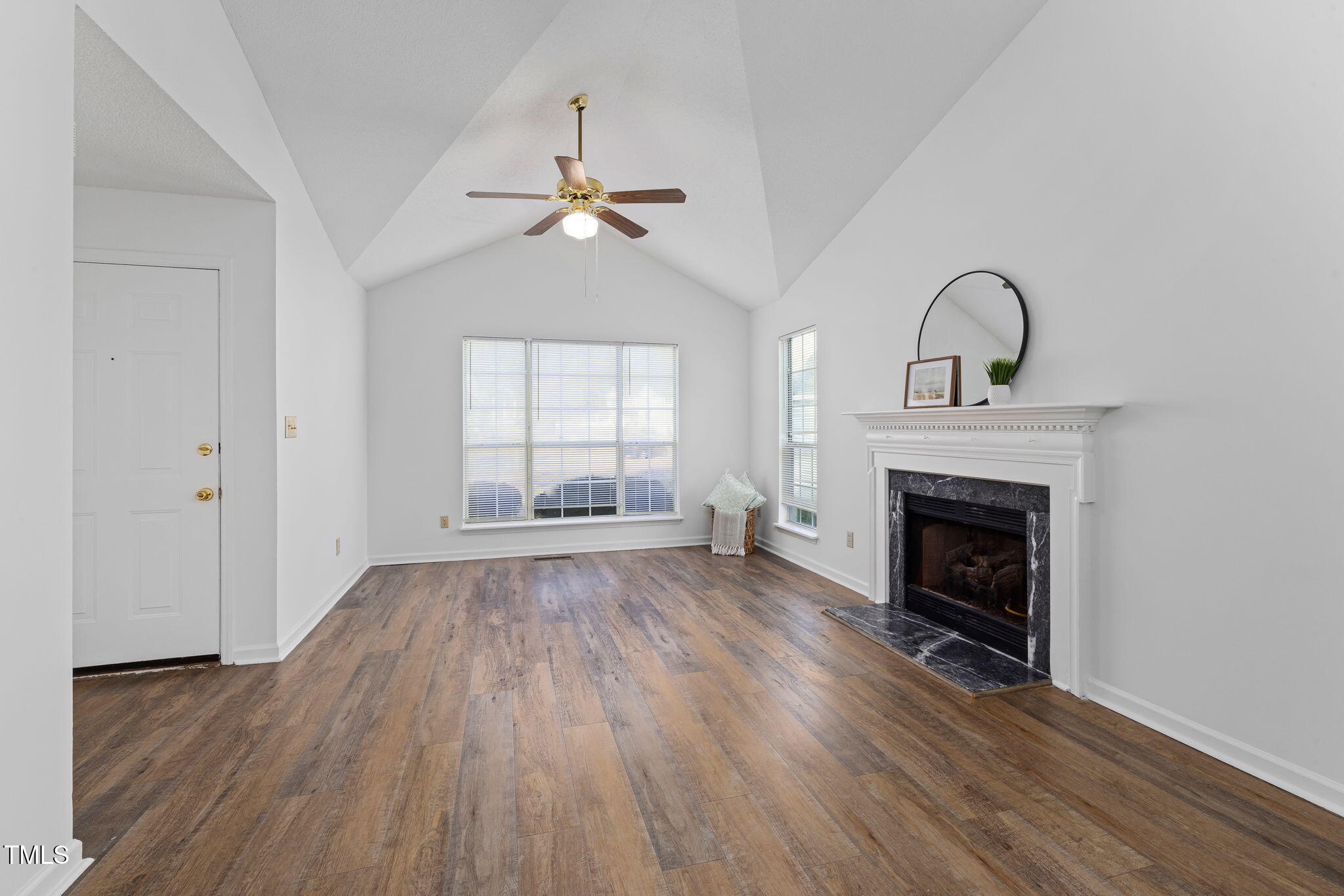 405 Vista Springs Circle