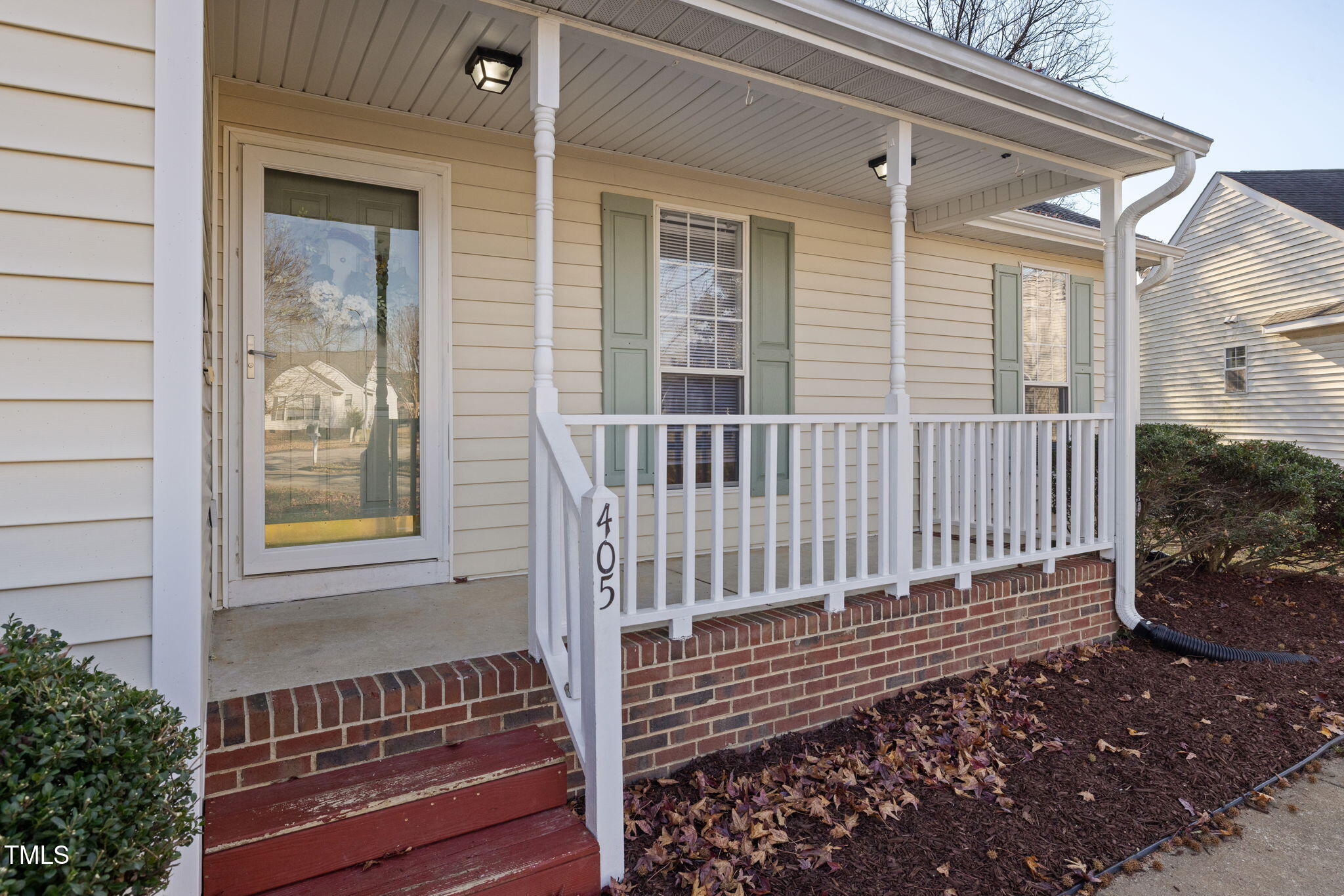 405 Vista Springs Circle