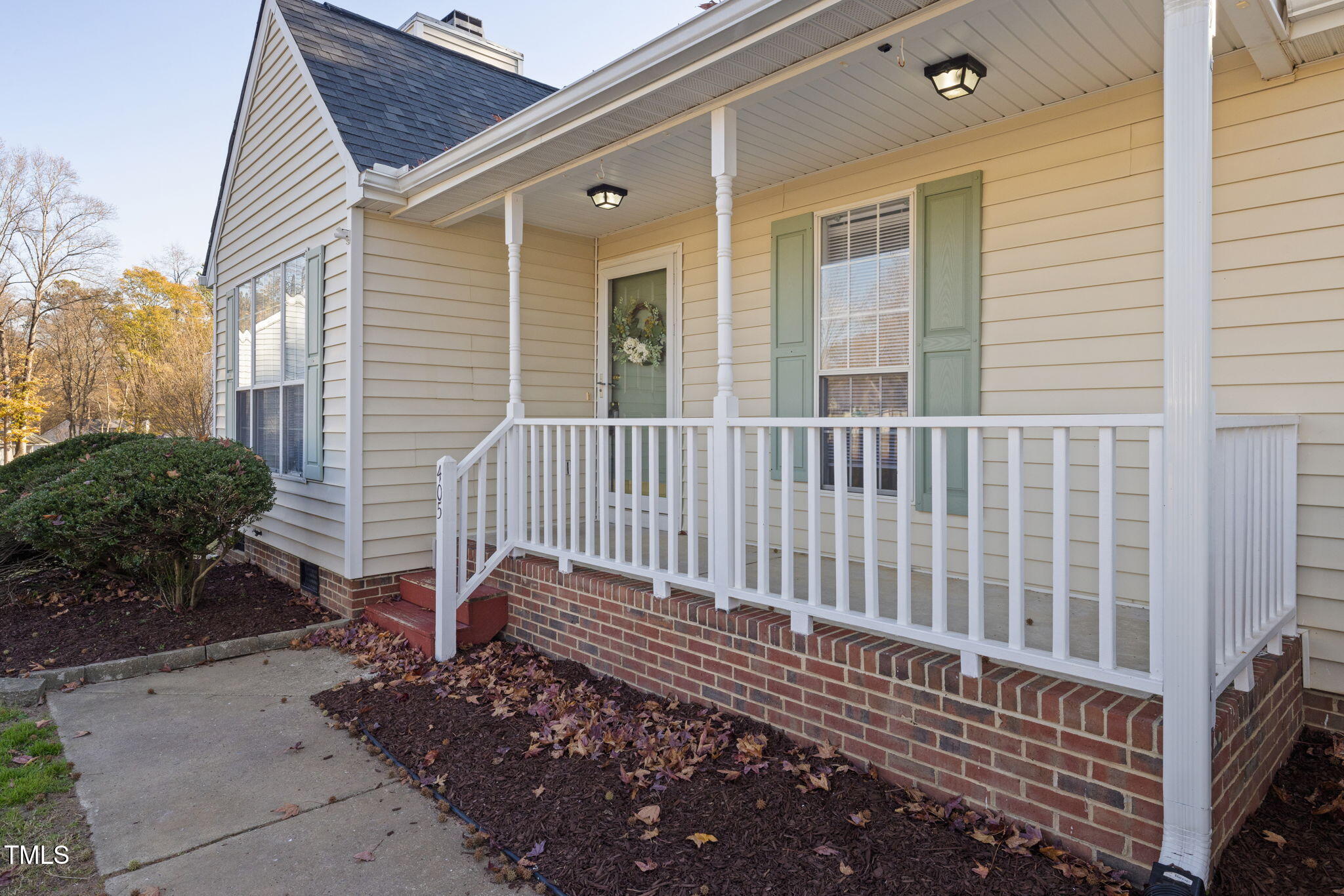 405 Vista Springs Circle