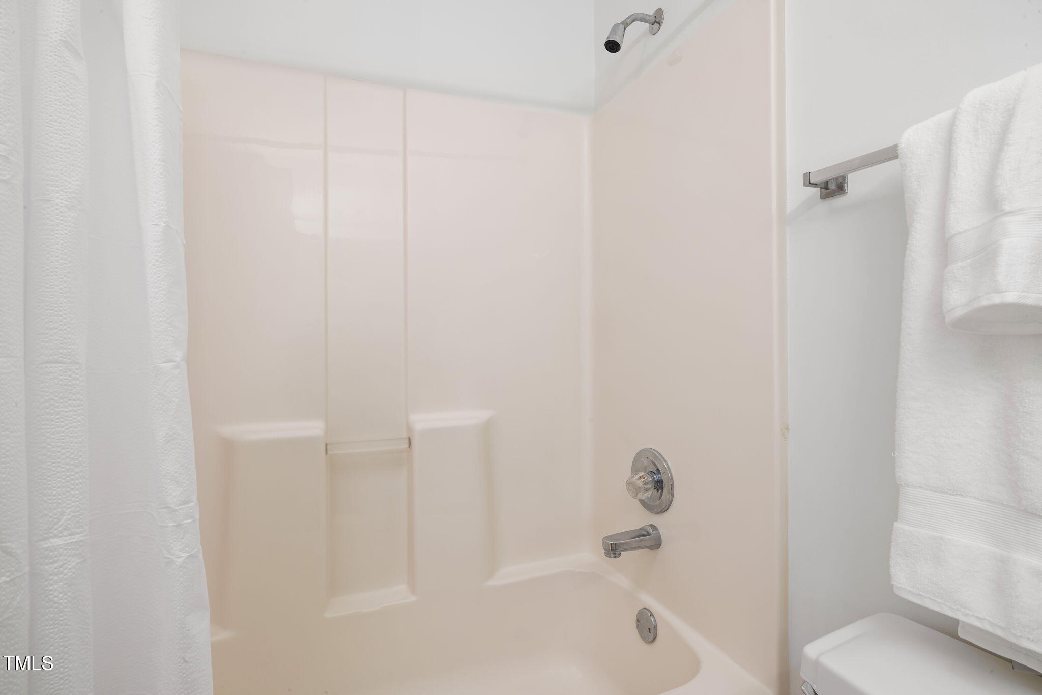 405 Vista Springs Circle