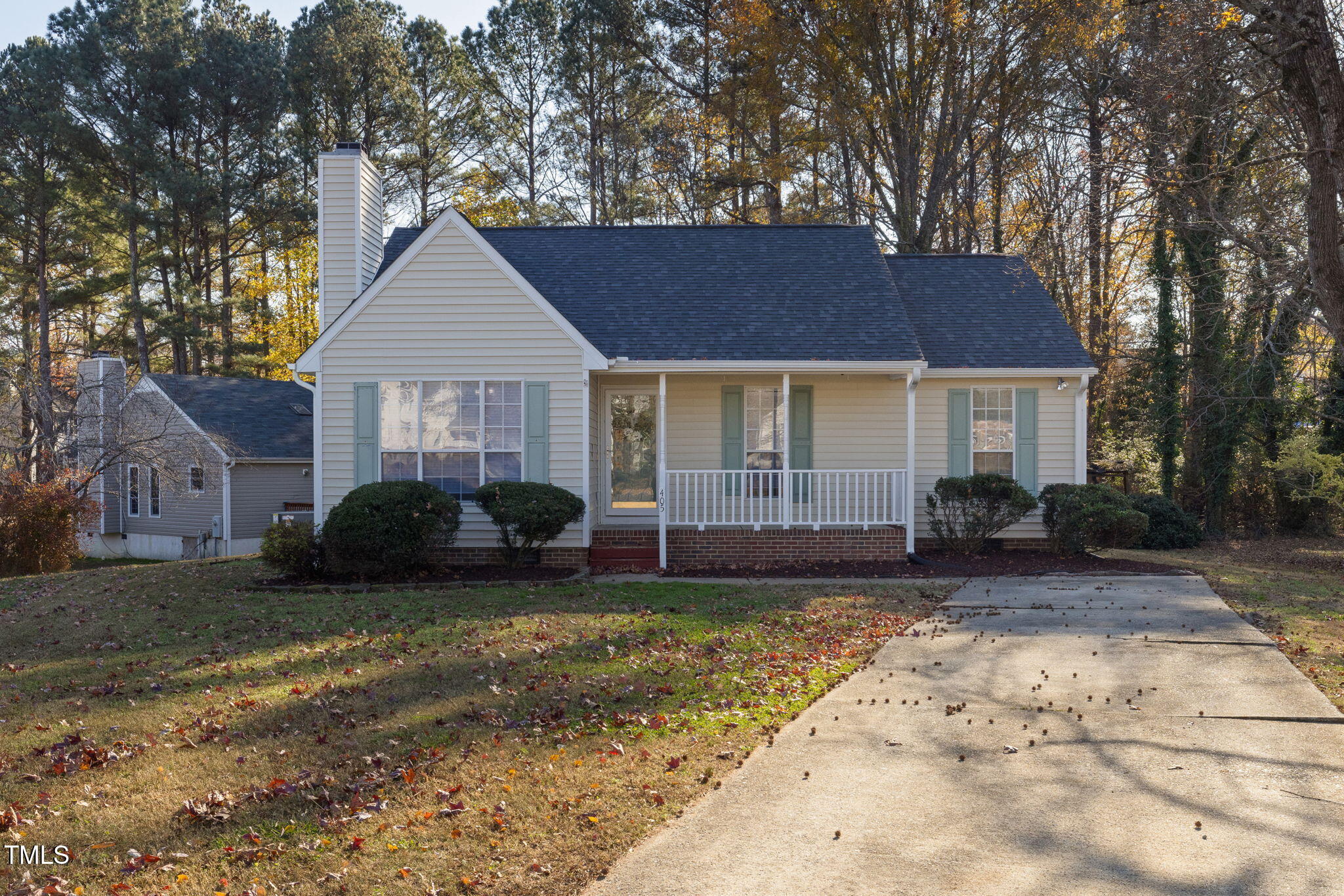 405 Vista Springs Circle