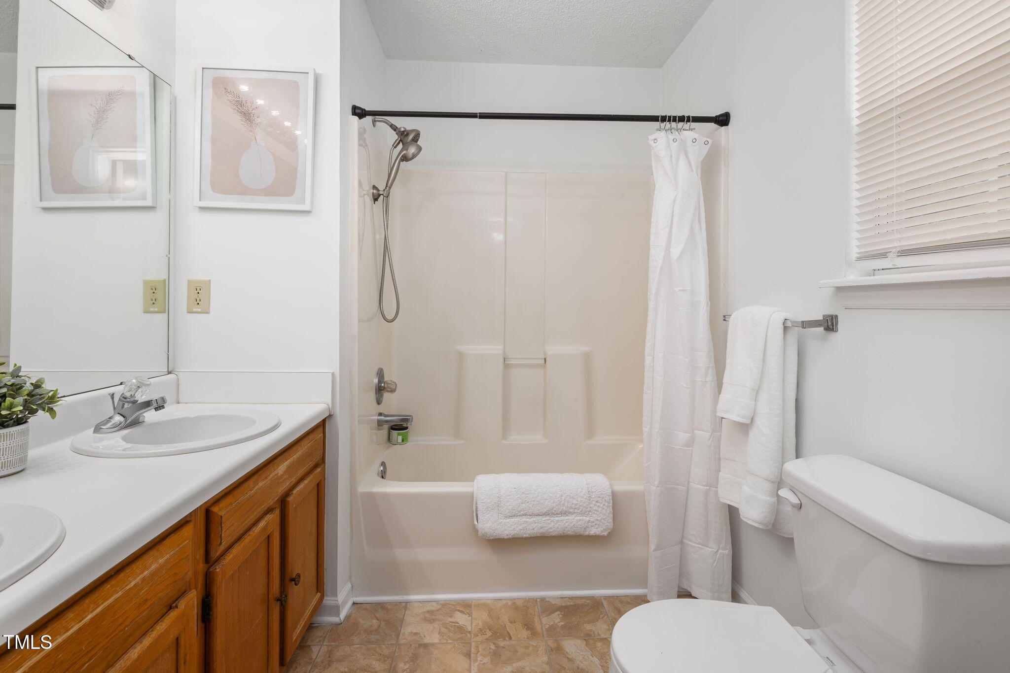 405 Vista Springs Circle