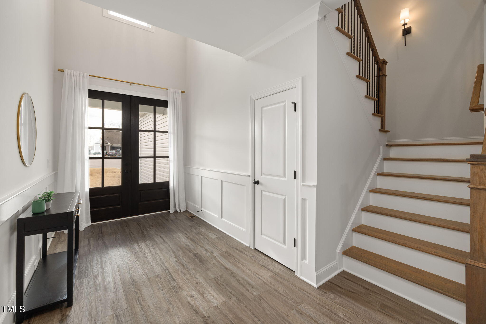 8909 Hopkins Knob Court