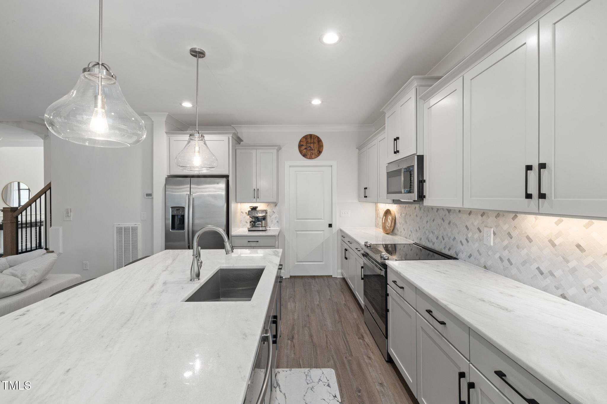 8909 Hopkins Knob Court