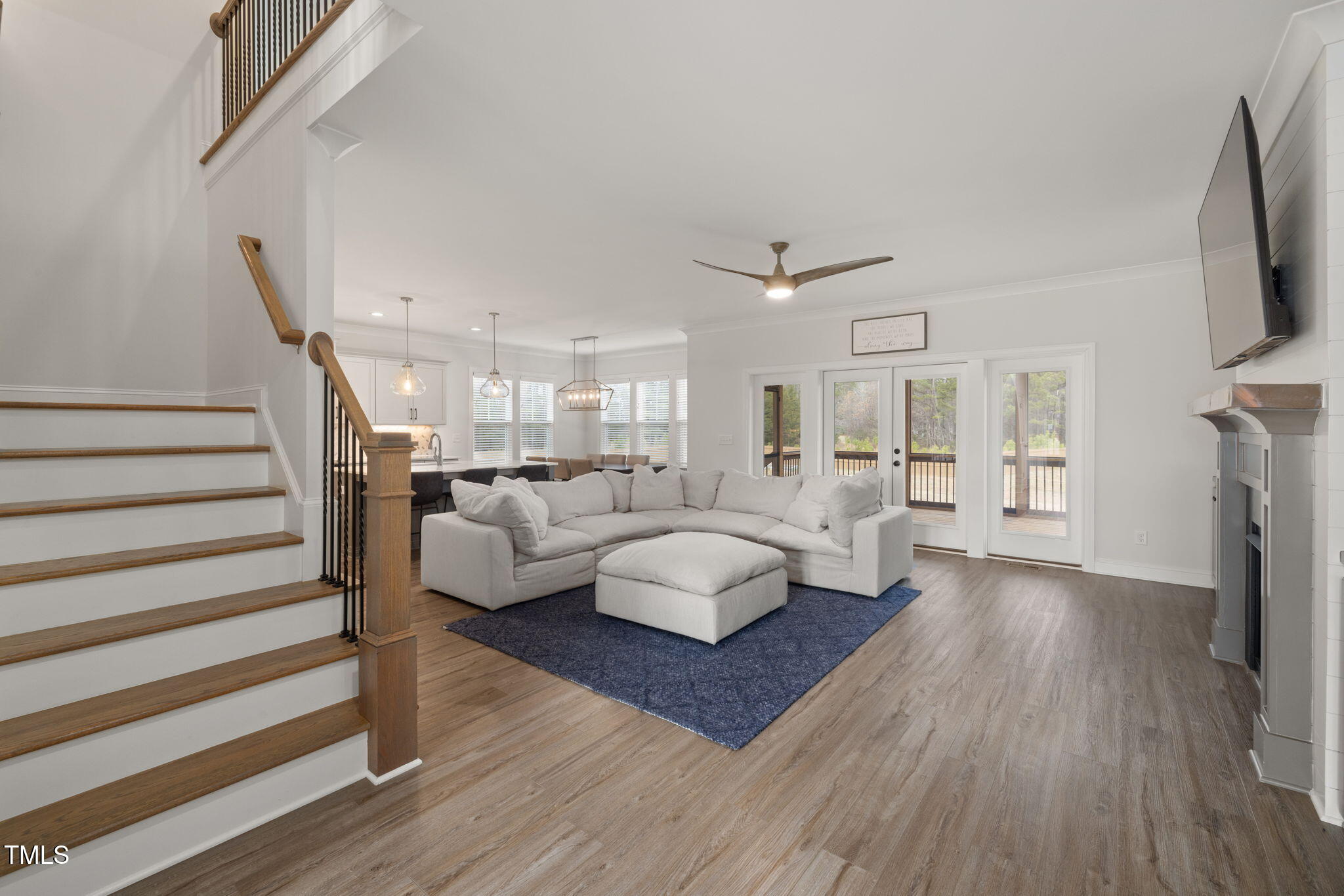 8909 Hopkins Knob Court