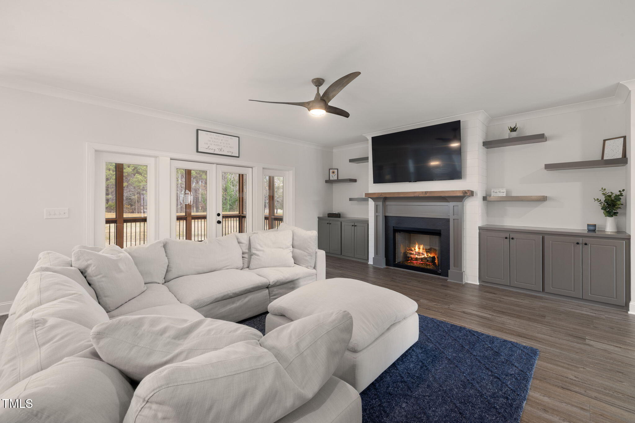 8909 Hopkins Knob Court