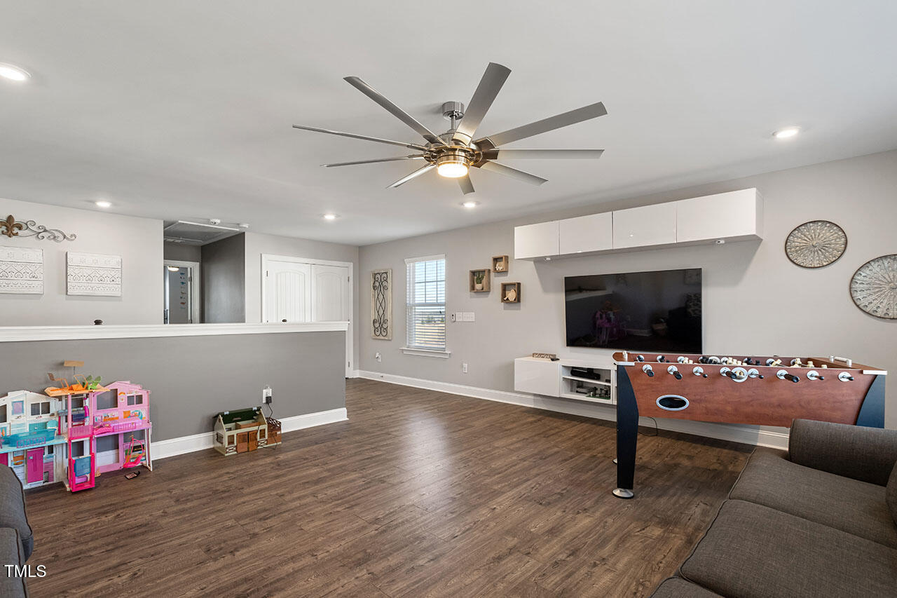 1109 Timbercut Drive