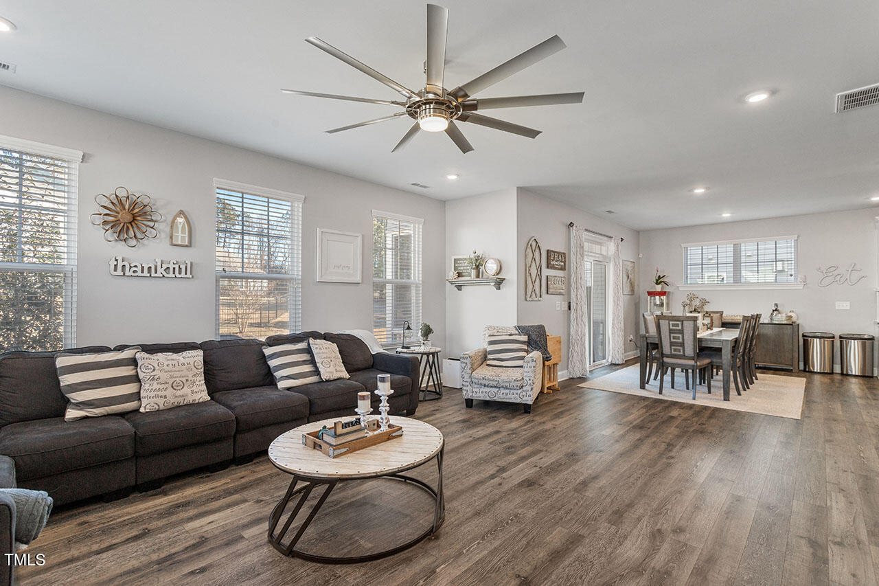 1109 Timbercut Drive