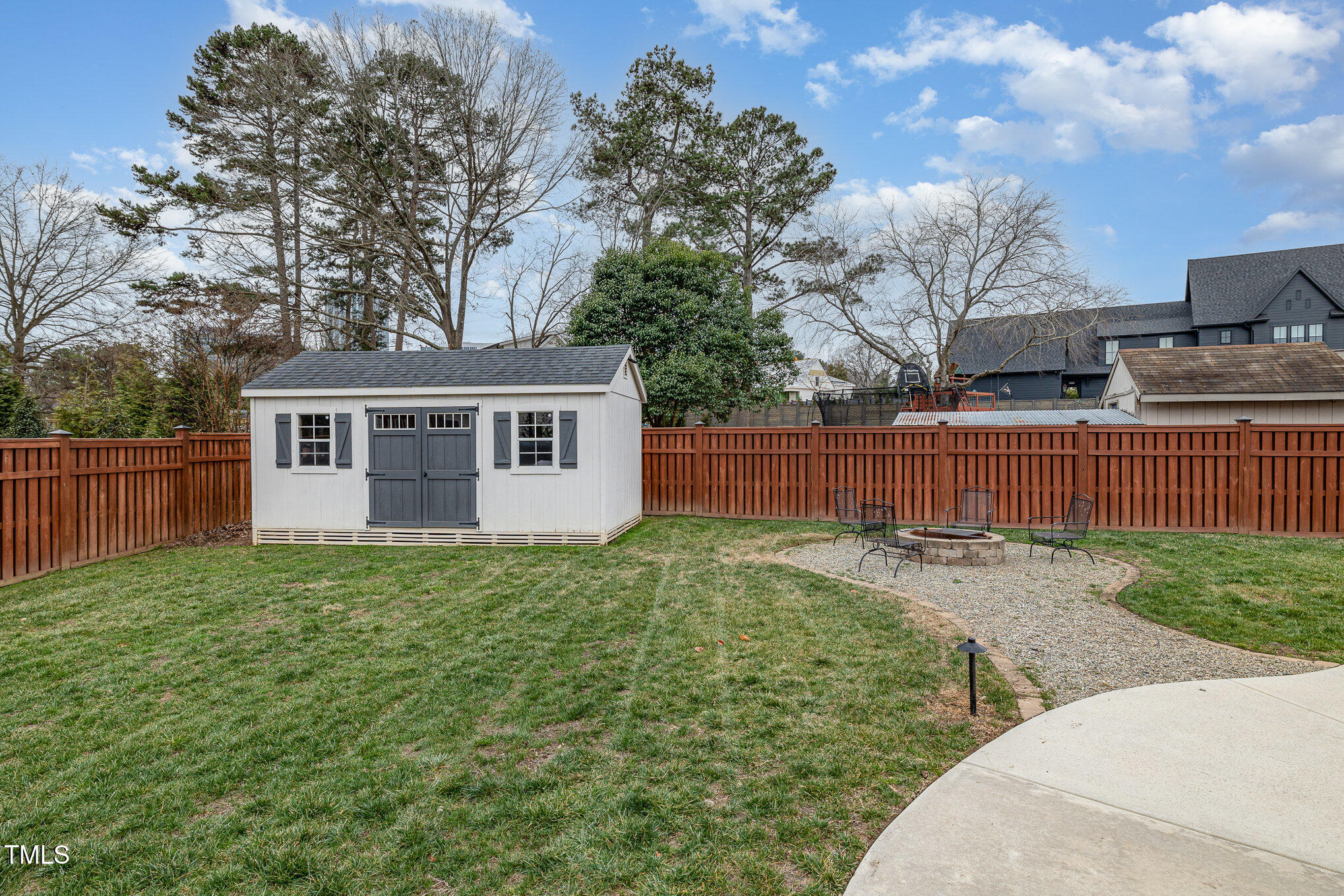 4401 Lambeth Dr Drive