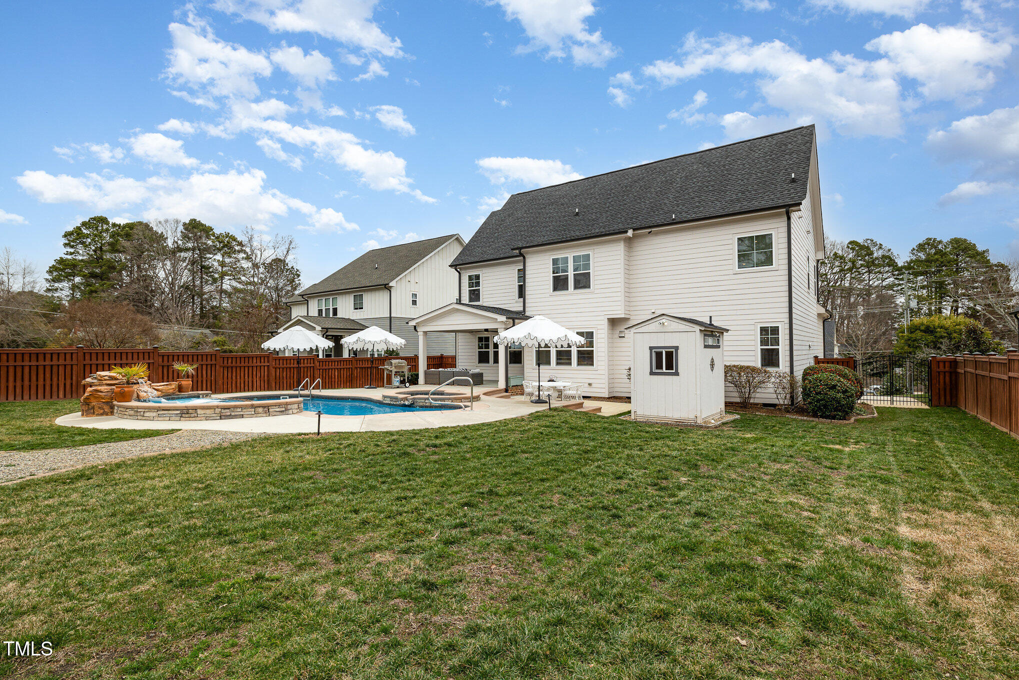 4401 Lambeth Dr Drive
