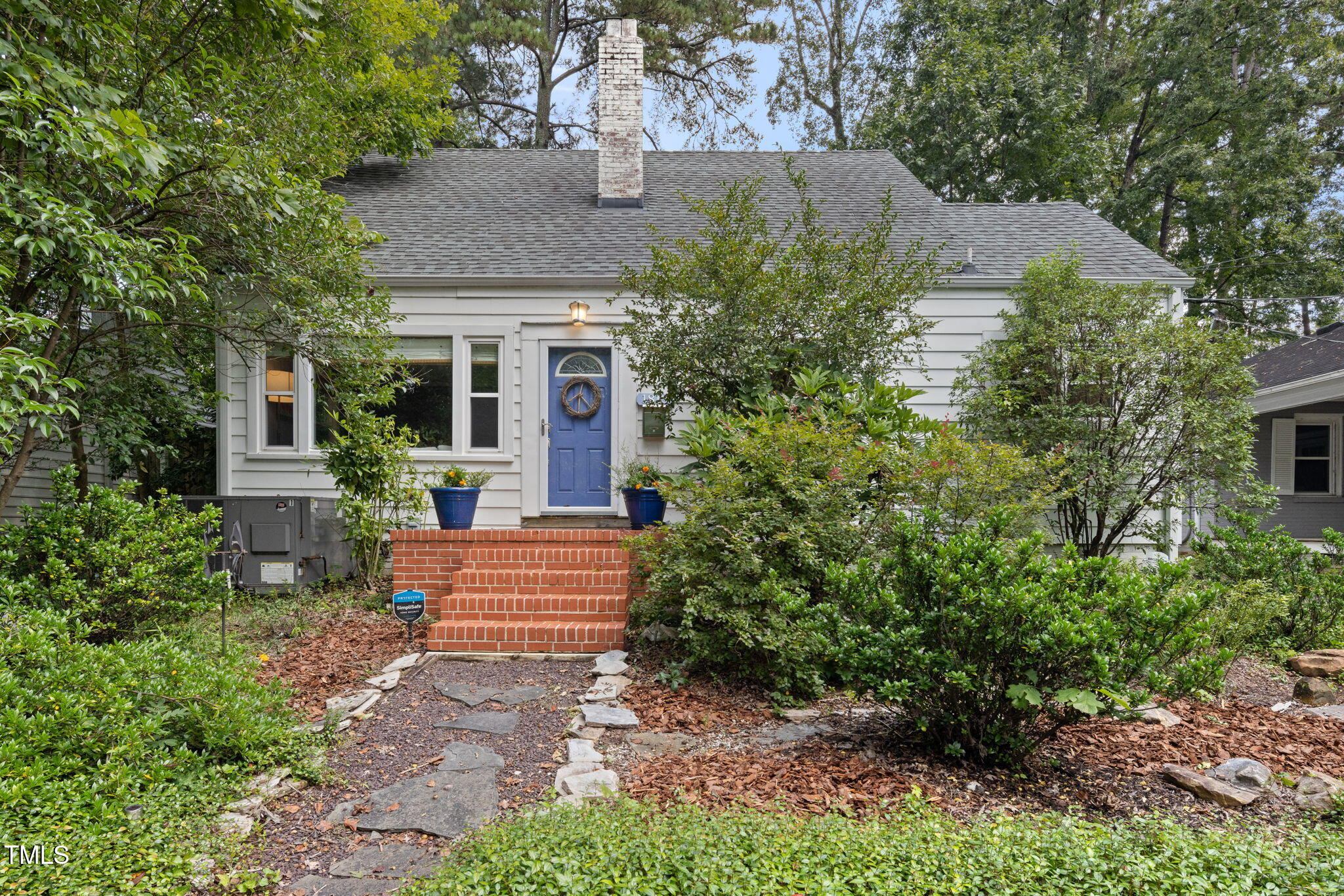 1813 University Drive
