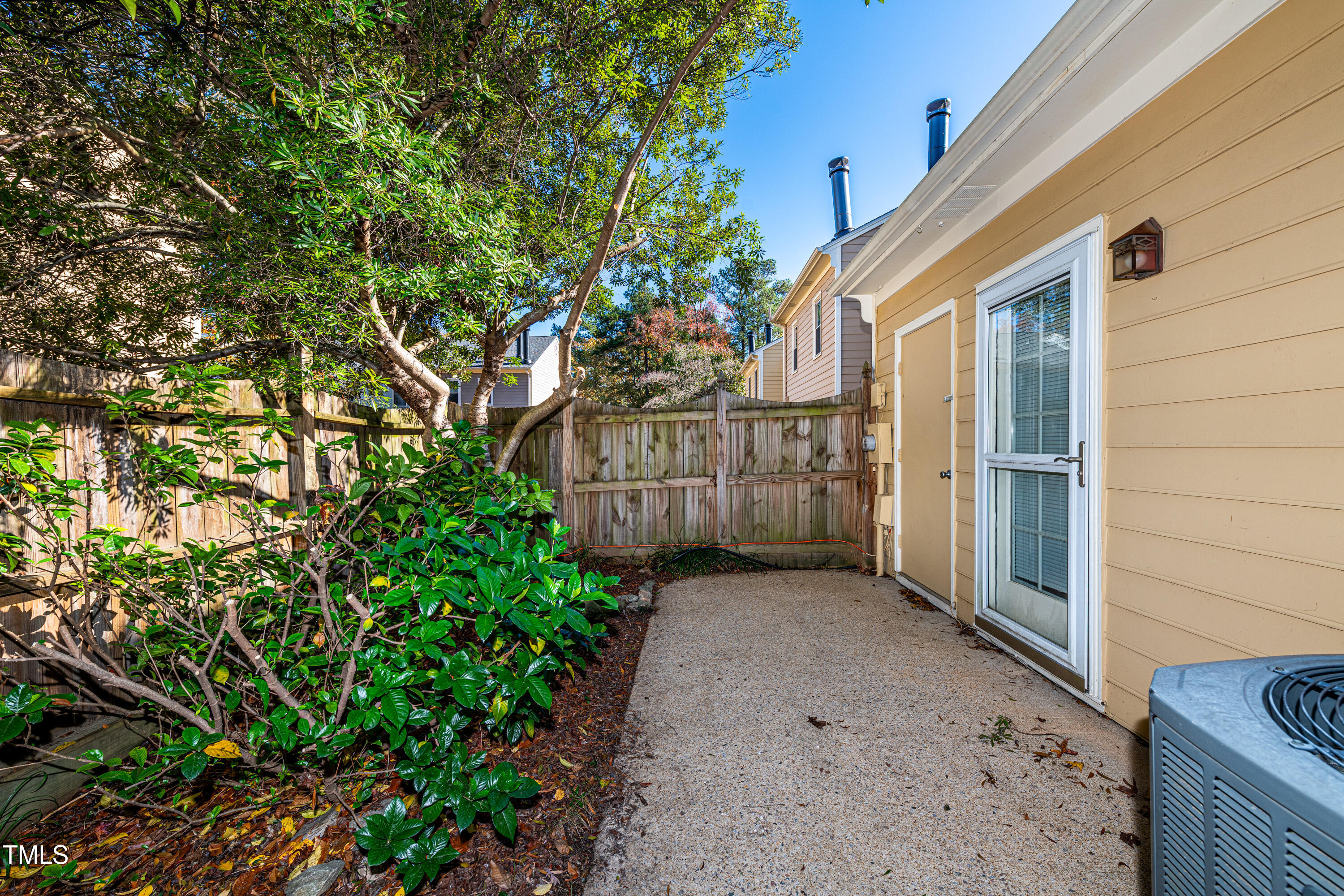 1512 Township Circle