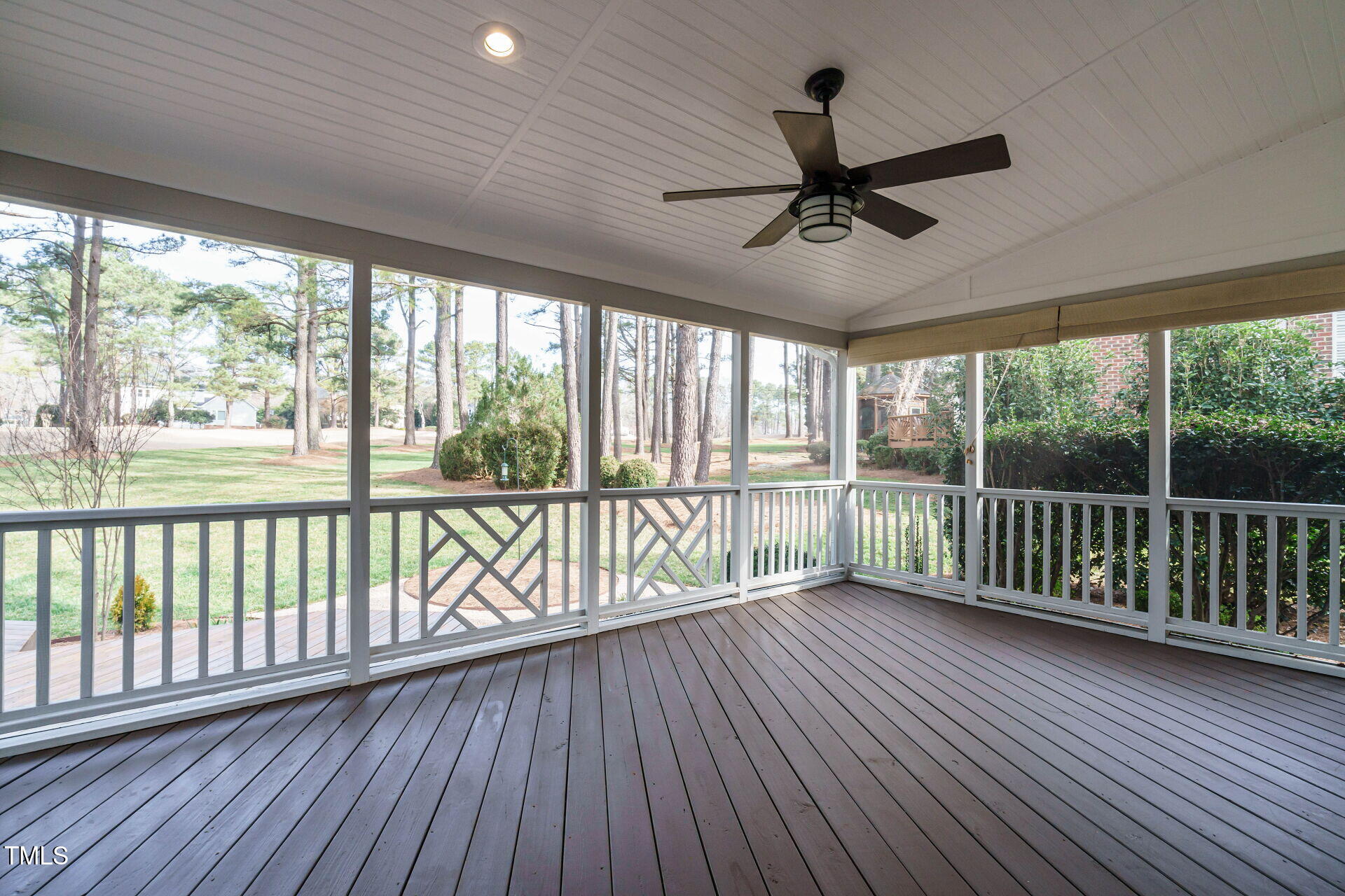 5508 Lake Edge Drive