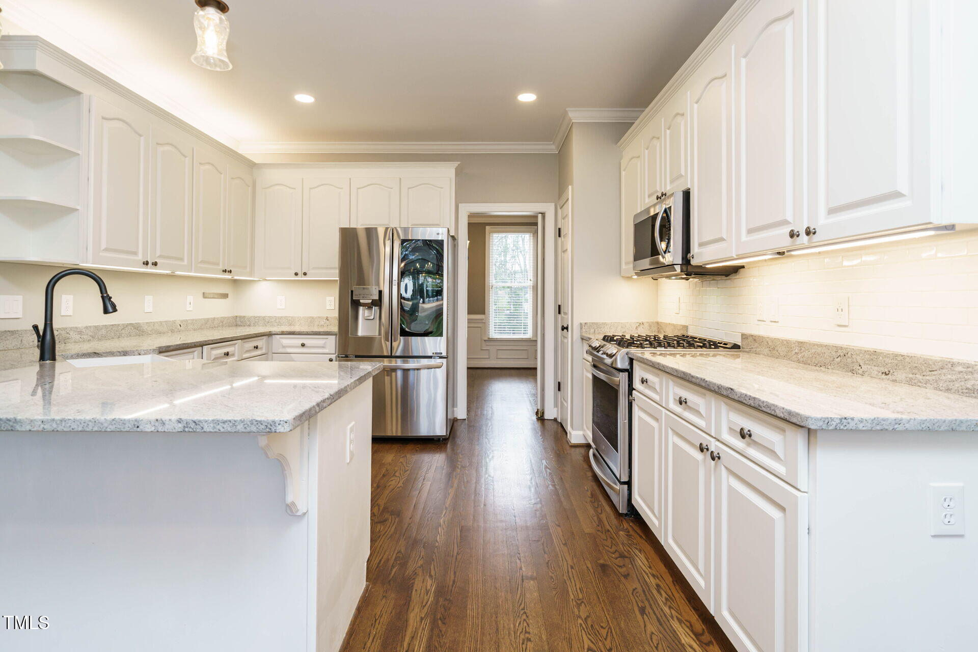 5508 Lake Edge Drive