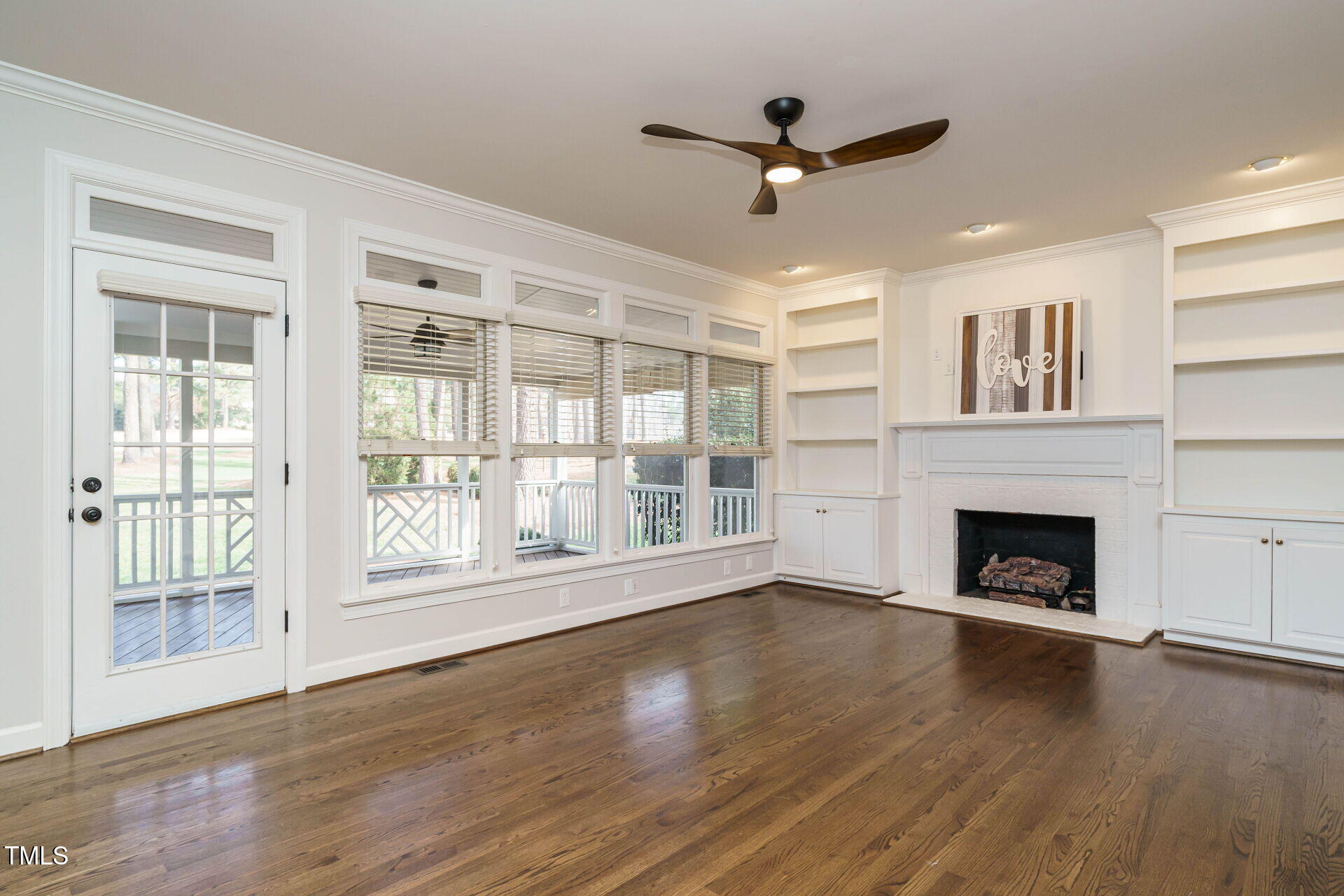 5508 Lake Edge Drive